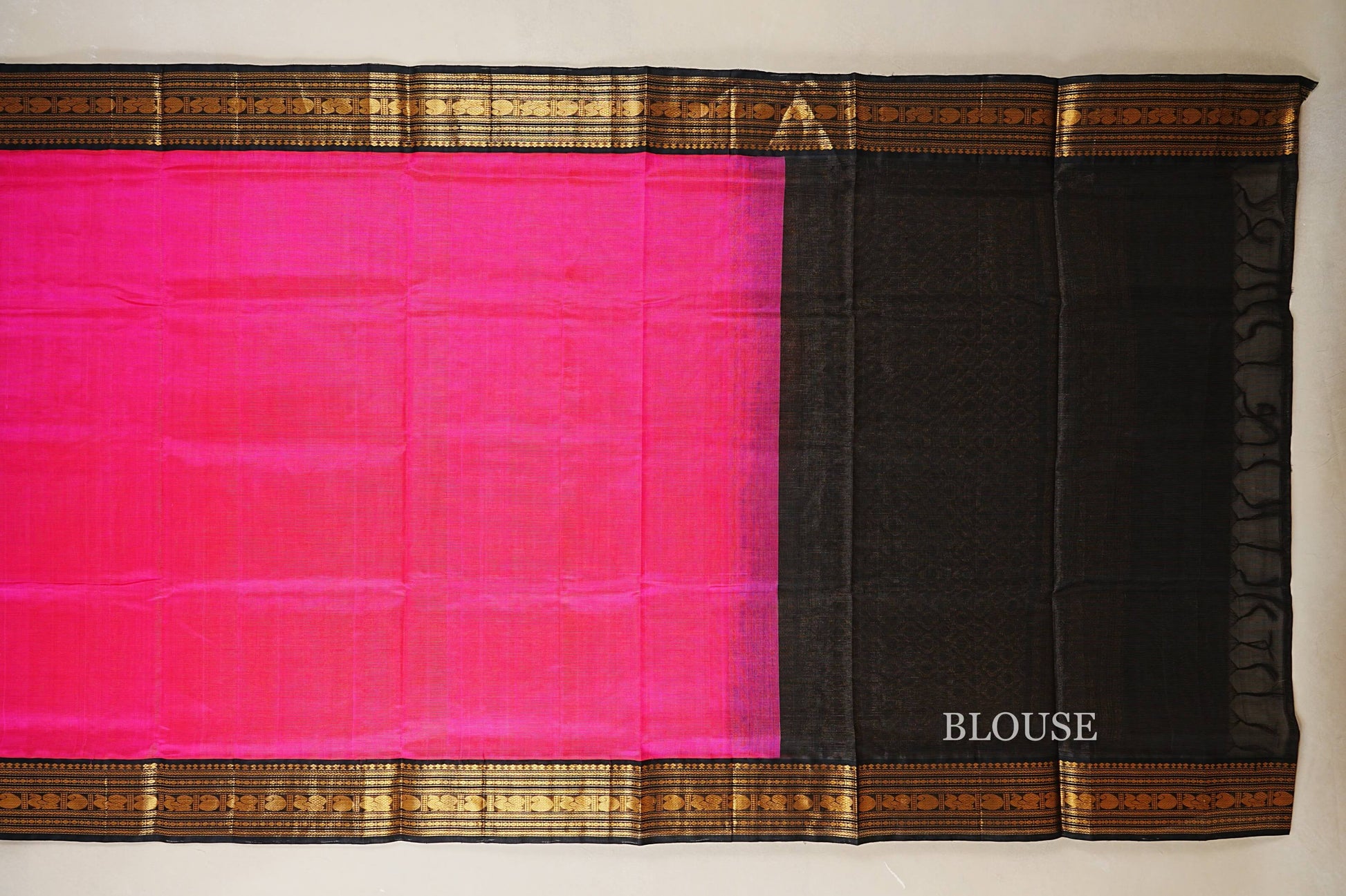Bright Rani Pink Vaira Oosi Silk Cotton Saree blouse