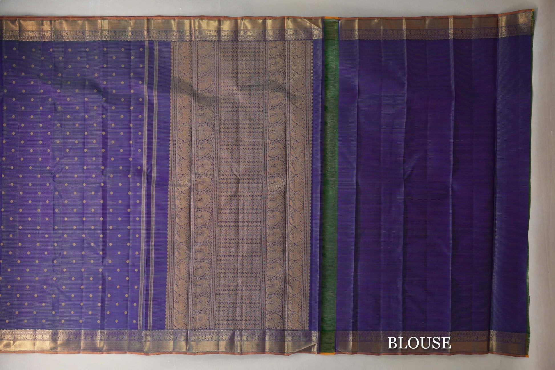 Dual Tone of Green and Blue Vaira Oosi Vintage Heirloom Kanjivaram Silk Saree blouse