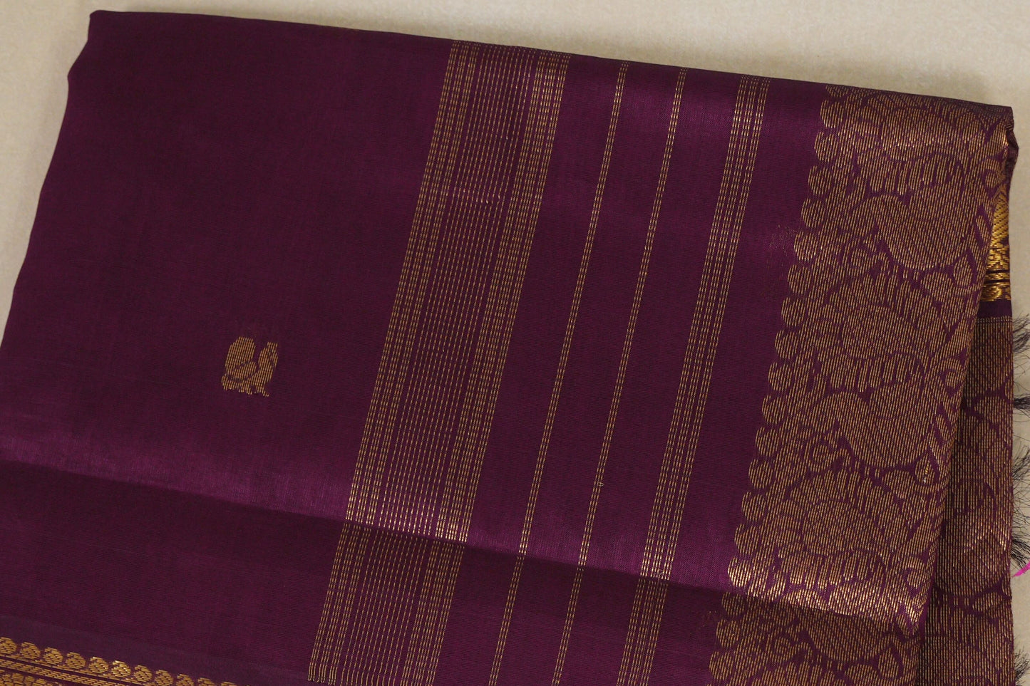 Plum Vegan Silk Cotton Saree body zoom