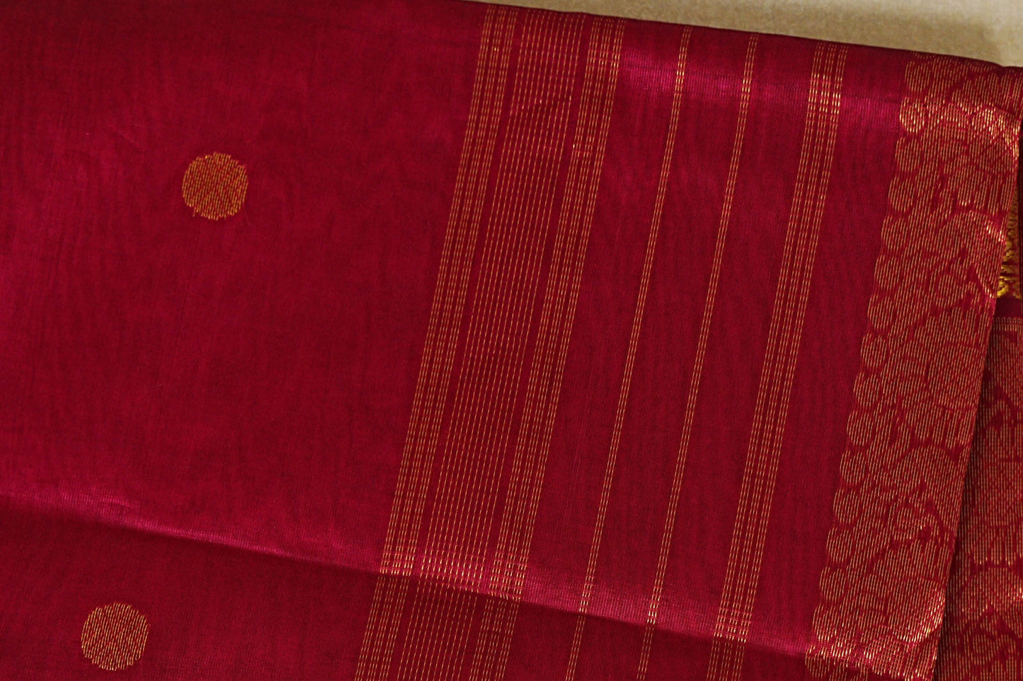 Reddish Pink vegan silk cotton saree body zoom