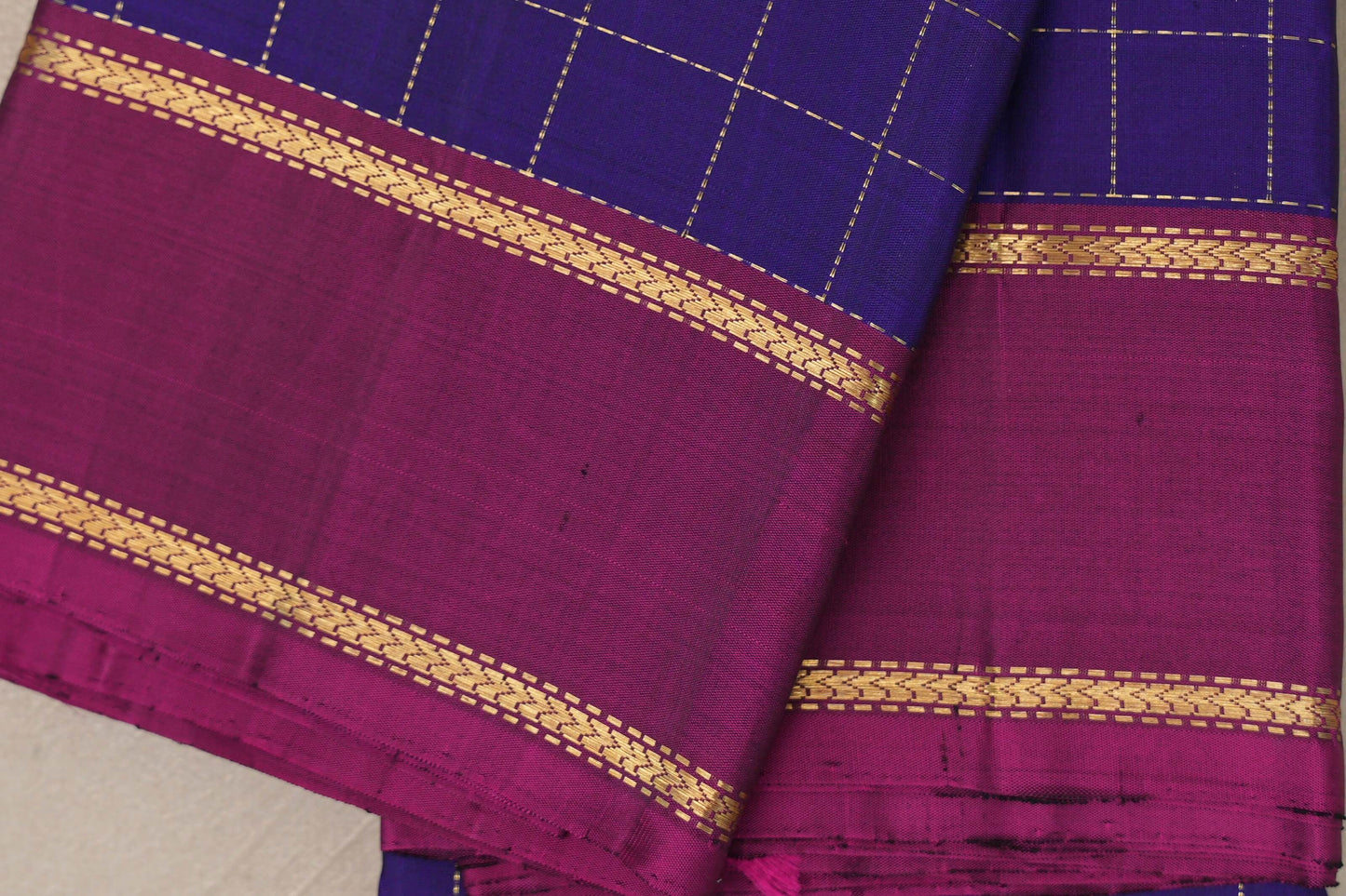 Violet Purple with Deep magenta Vintage Kanjivaram Silk Saree border 