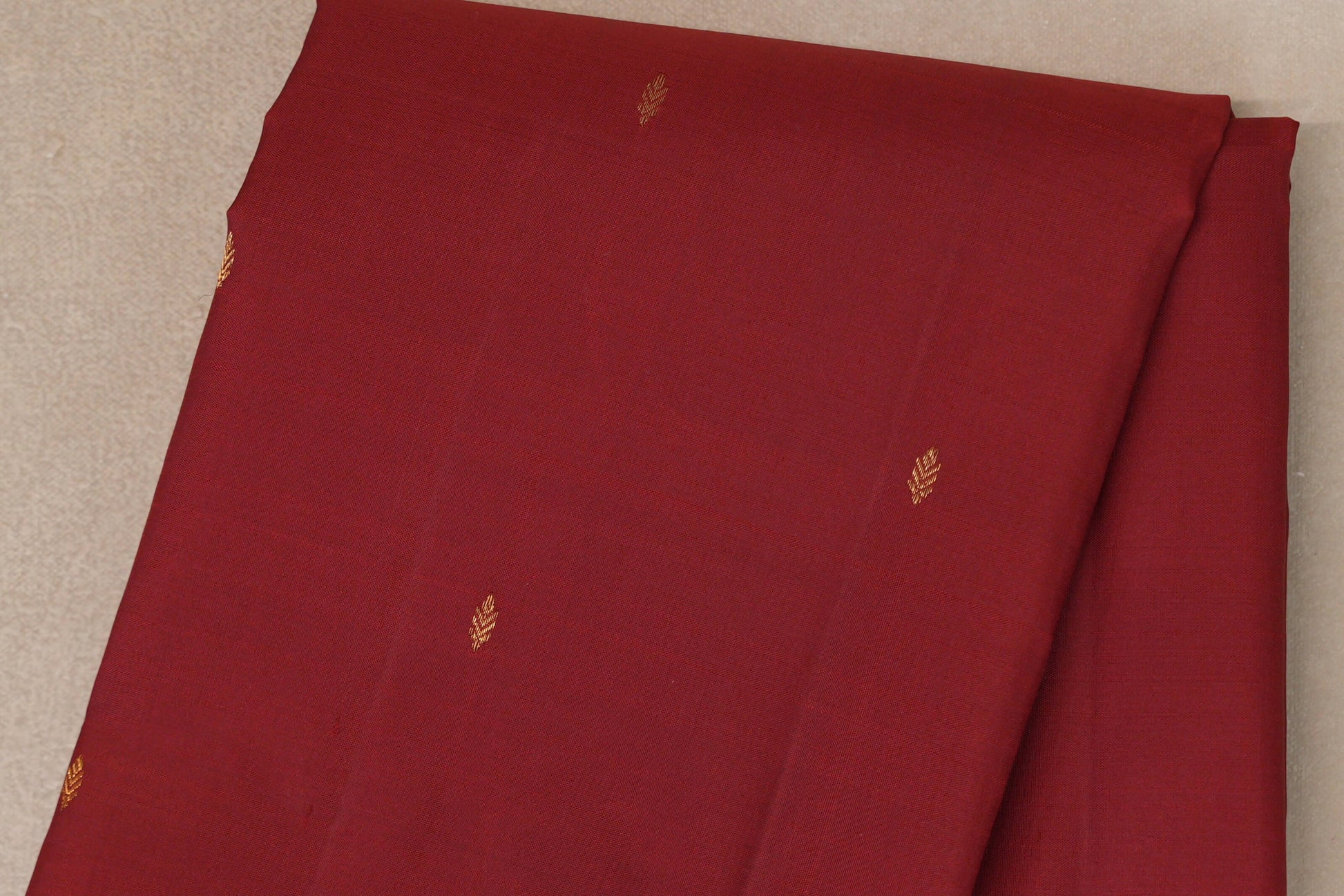 Deep Maroon Vintage Kanjivaram Silk Saree body