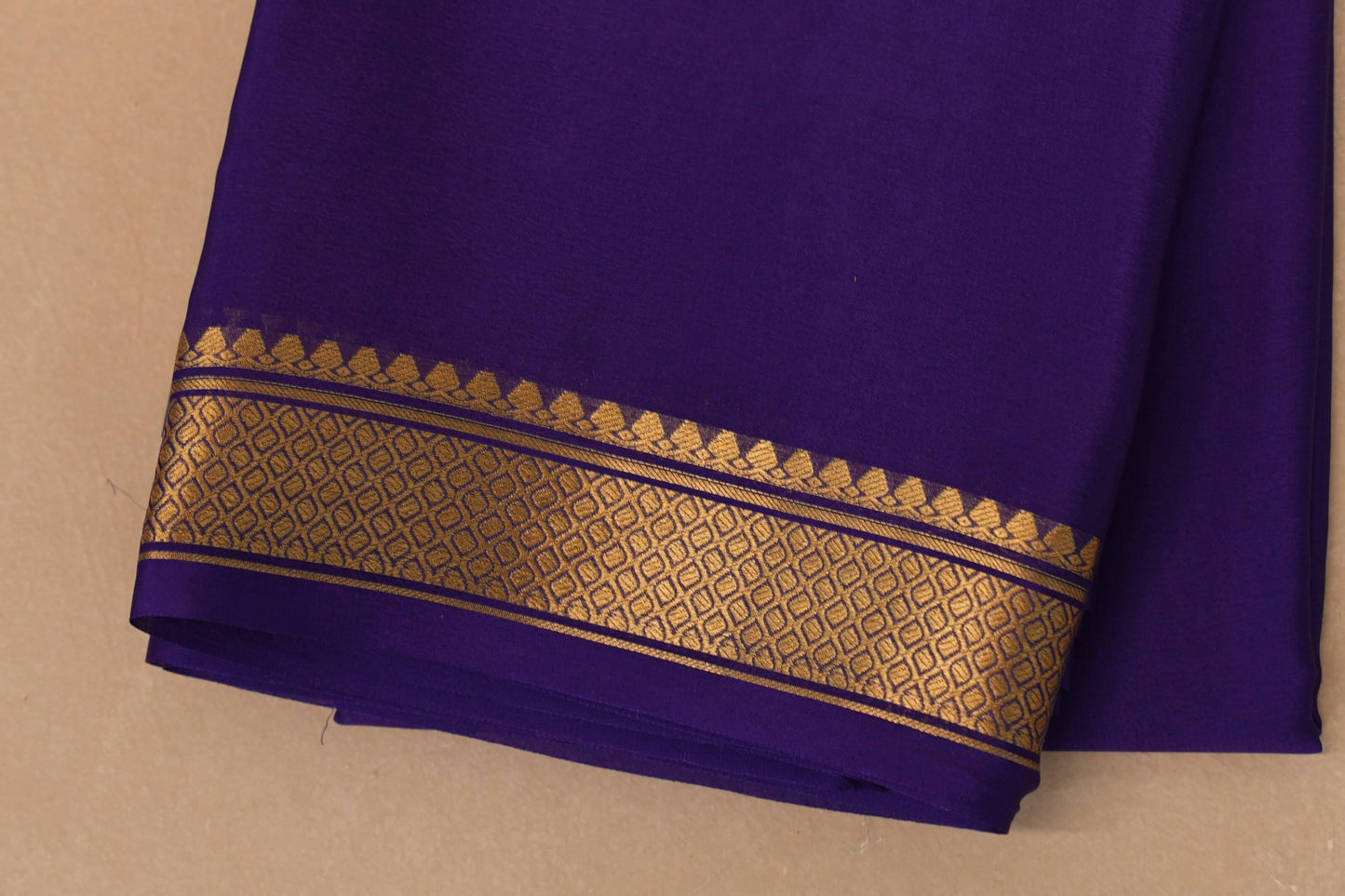 Deep Violet Mysore Silk Saree border zoom