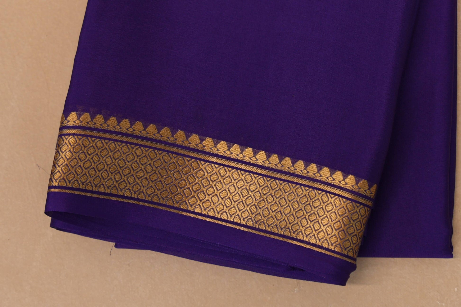 Deep Violet Mysore Silk Saree border zoom
