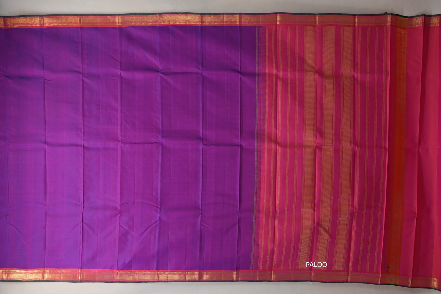 Dual Tone of Blue and Pink Vintage Kanjivaram Silk Saree by Shreenivas Silks paloo
