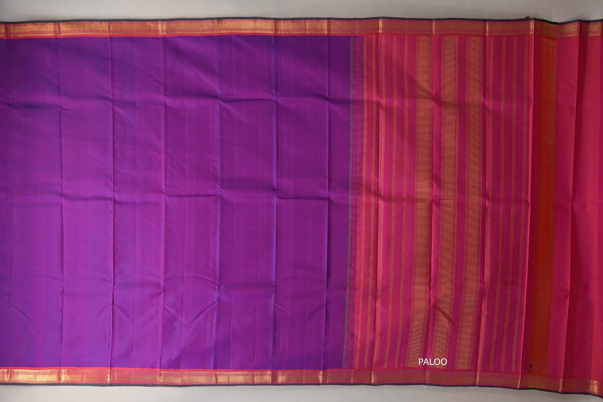 Dual Tone of Blue and Pink Vintage Kanjivaram Silk Saree by Shreenivas Silks paloo