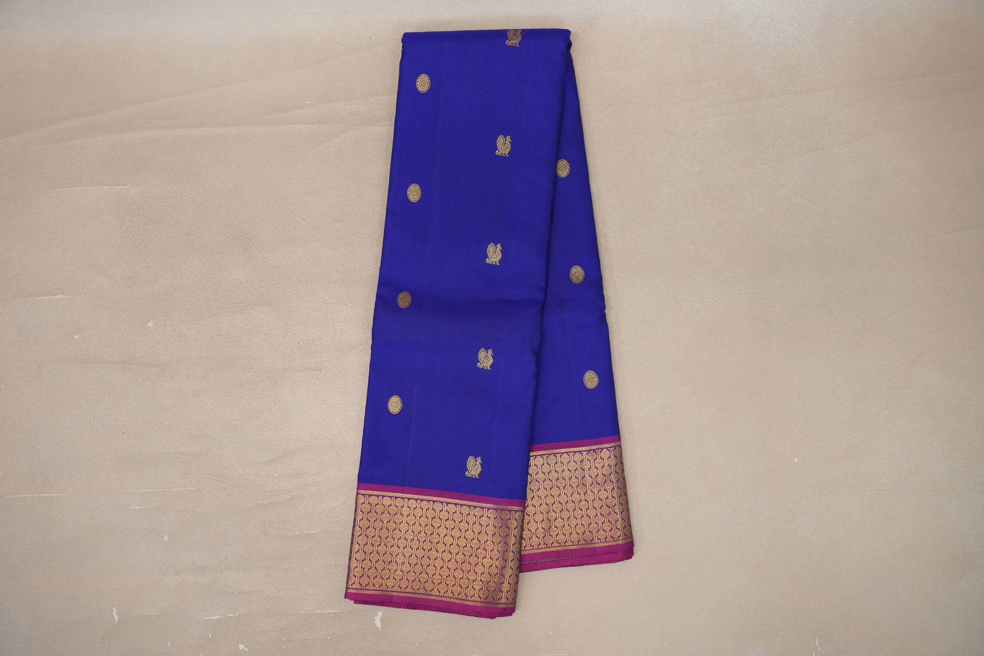 Online Deep Blue with Deep Magenta Borders Vintage Kanjivaram Silk Saree 