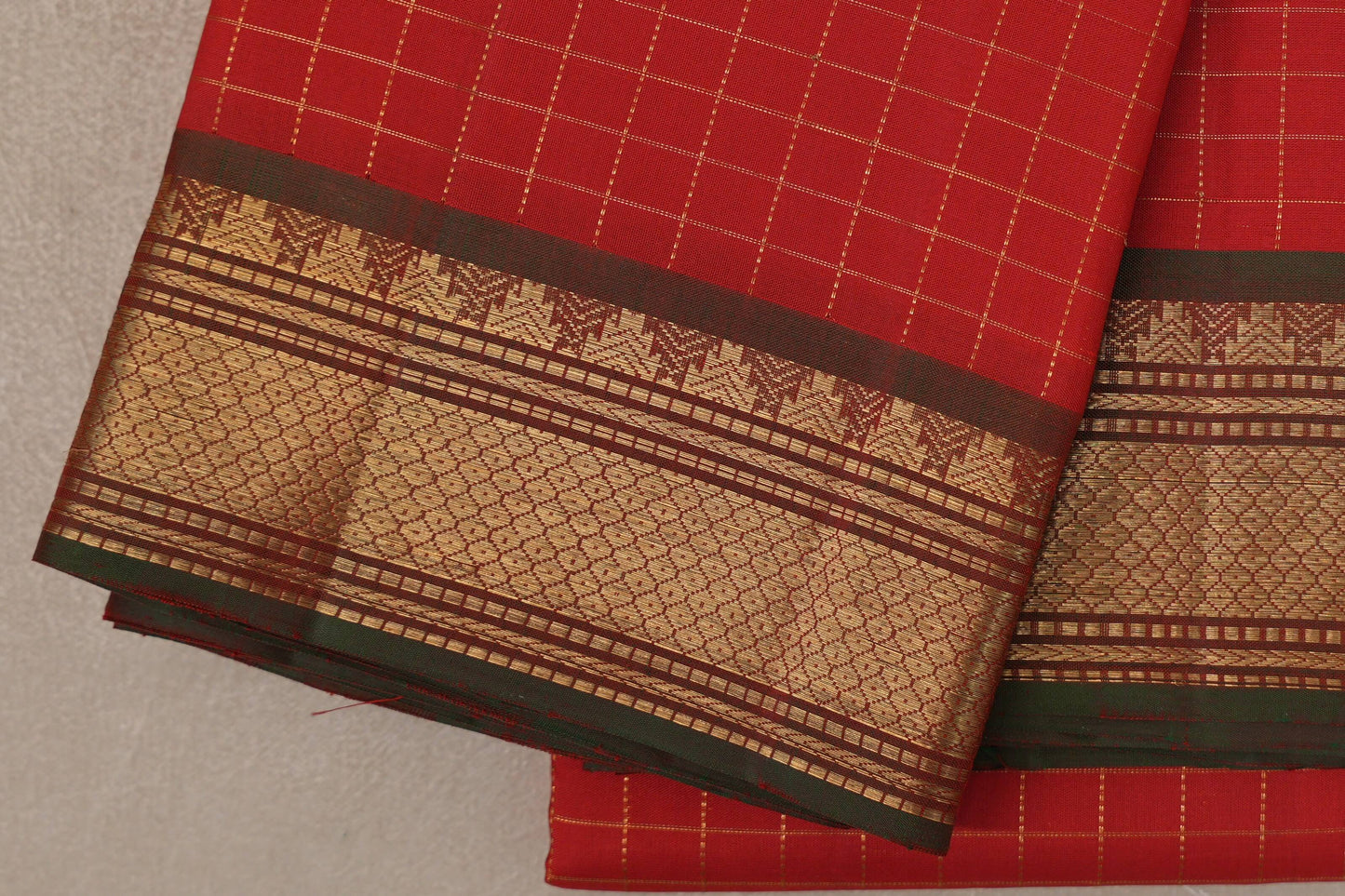 Tomato Red Vintage Kanjivaram Silk Saree border