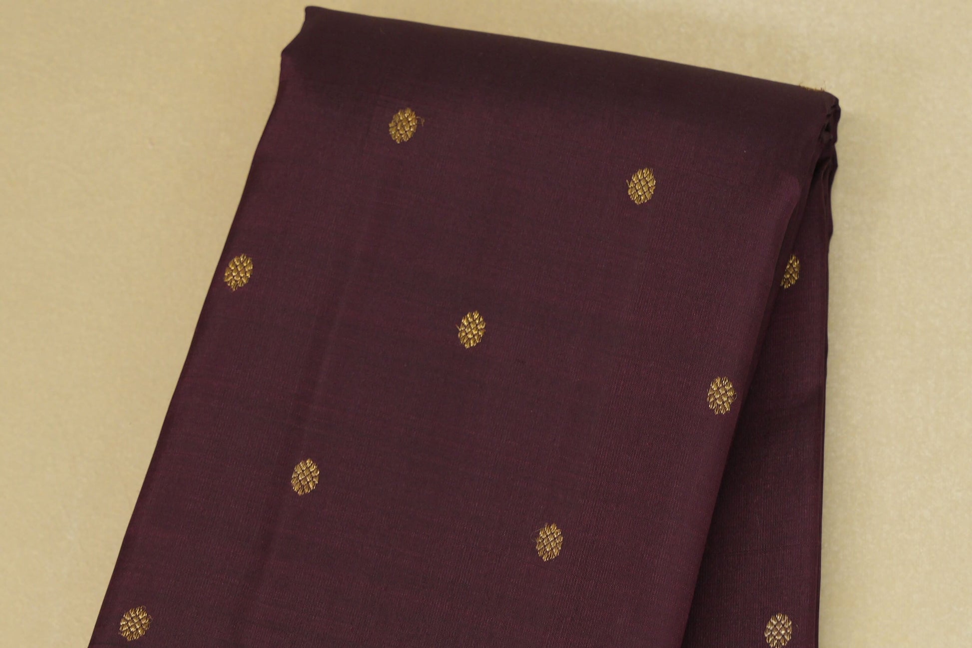 Deep Wine with Magenta Borders Heirloom Kanjivaram silk saree body zoom