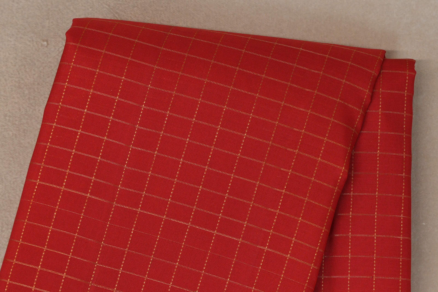 Tomato Red with Dual Tone of Green & Red Borders Vintage Kanjivaram Silk Saree body