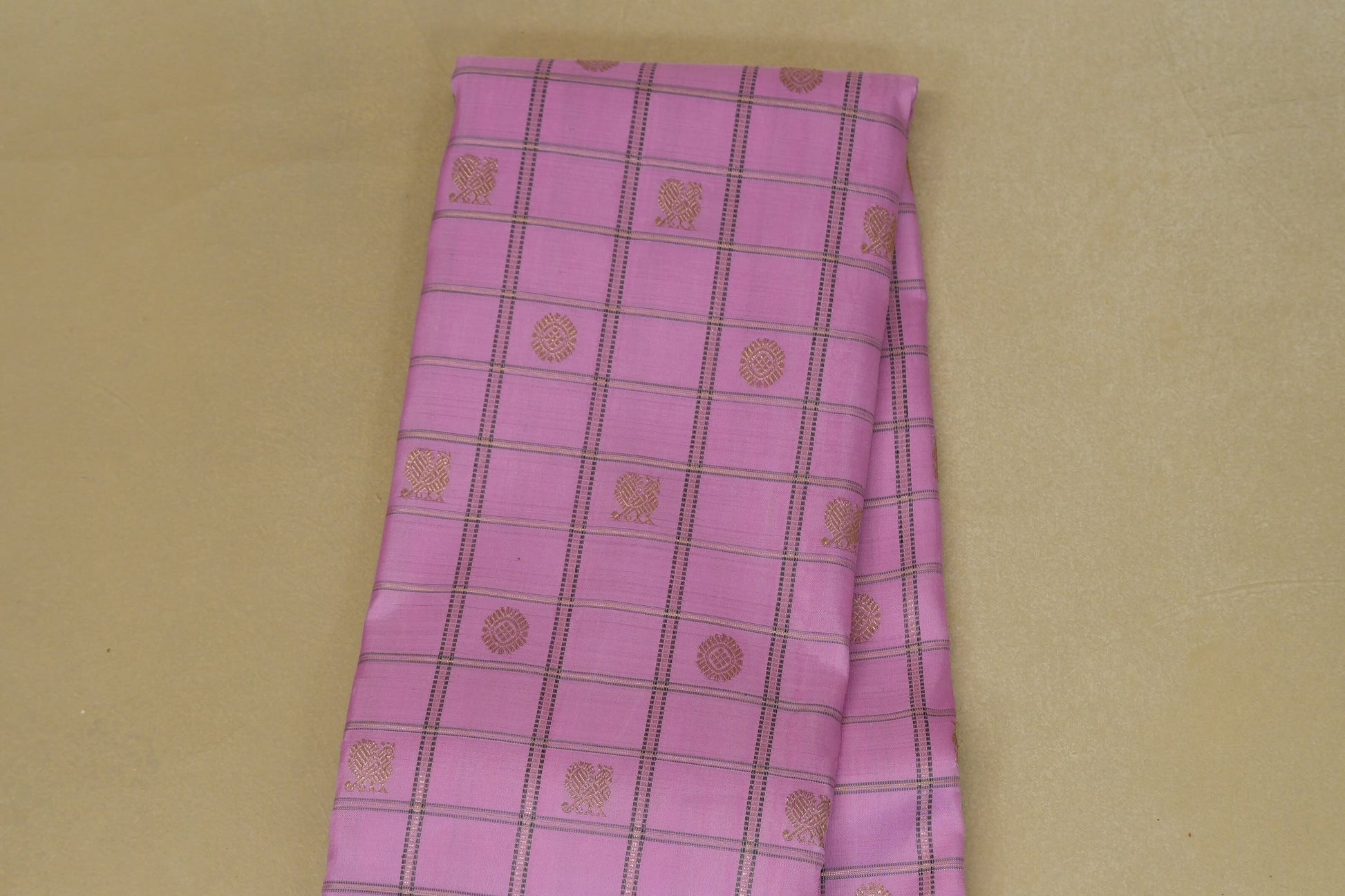 Baby Pink Heirloom Kanjivaram Silk Saree  body zoom