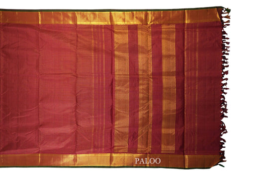 Maroon zari checks ten yards silk saree paloo