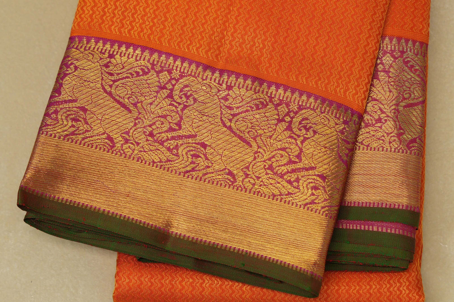 Bright Orange with Rani Pink Borders Heirloom Kanjivaram Silk Saree border zoom
