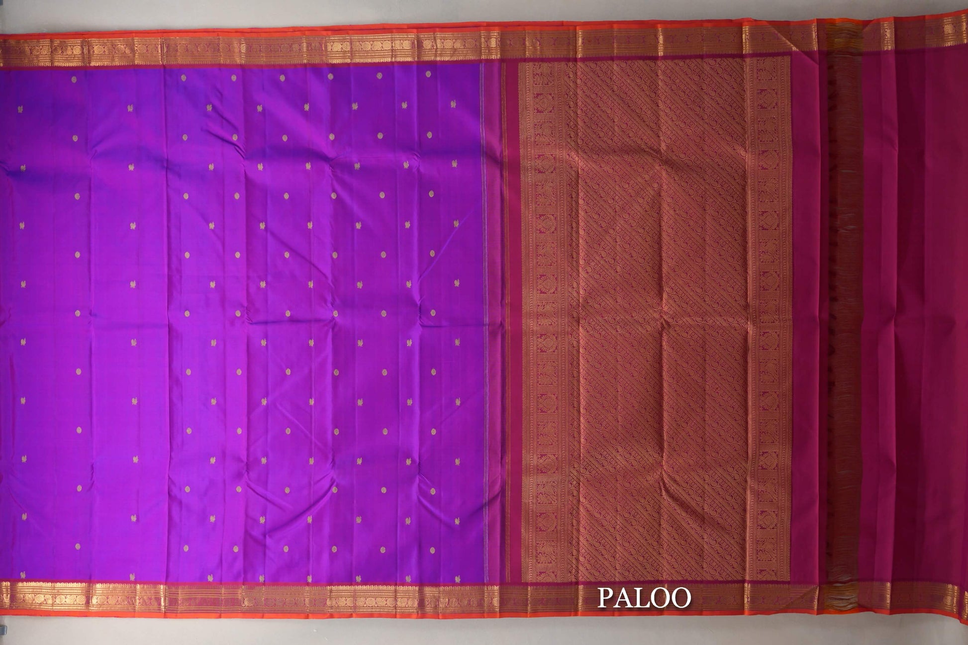 Dual Tone of Blue & Magenta Vintage Kanjivaram Silk Saree paloo