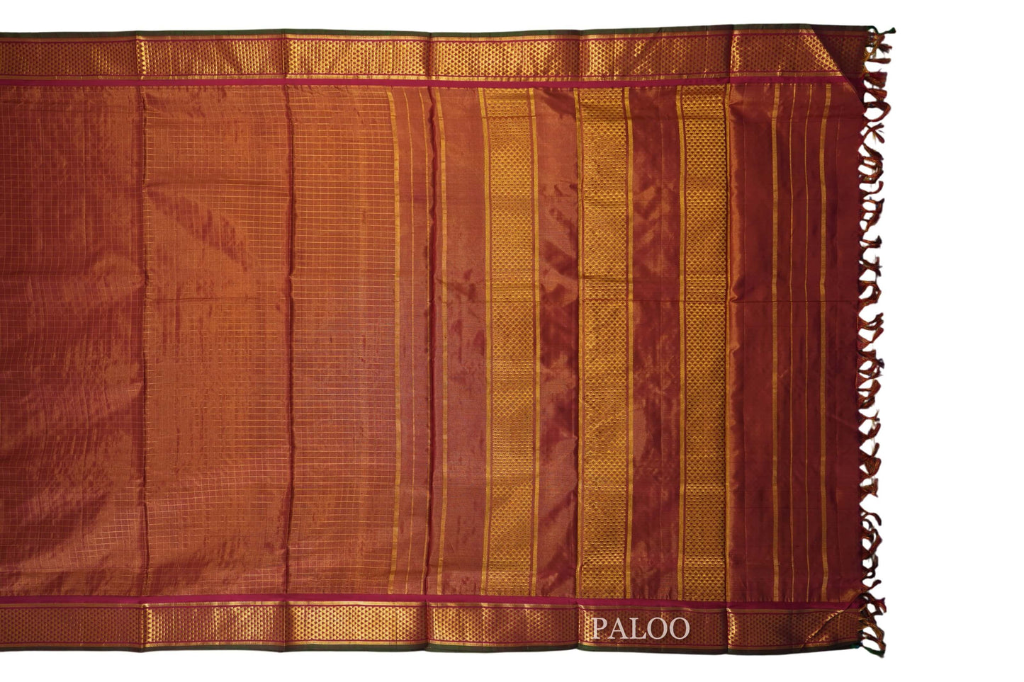 Maroon  ten yards silk saree paloo
