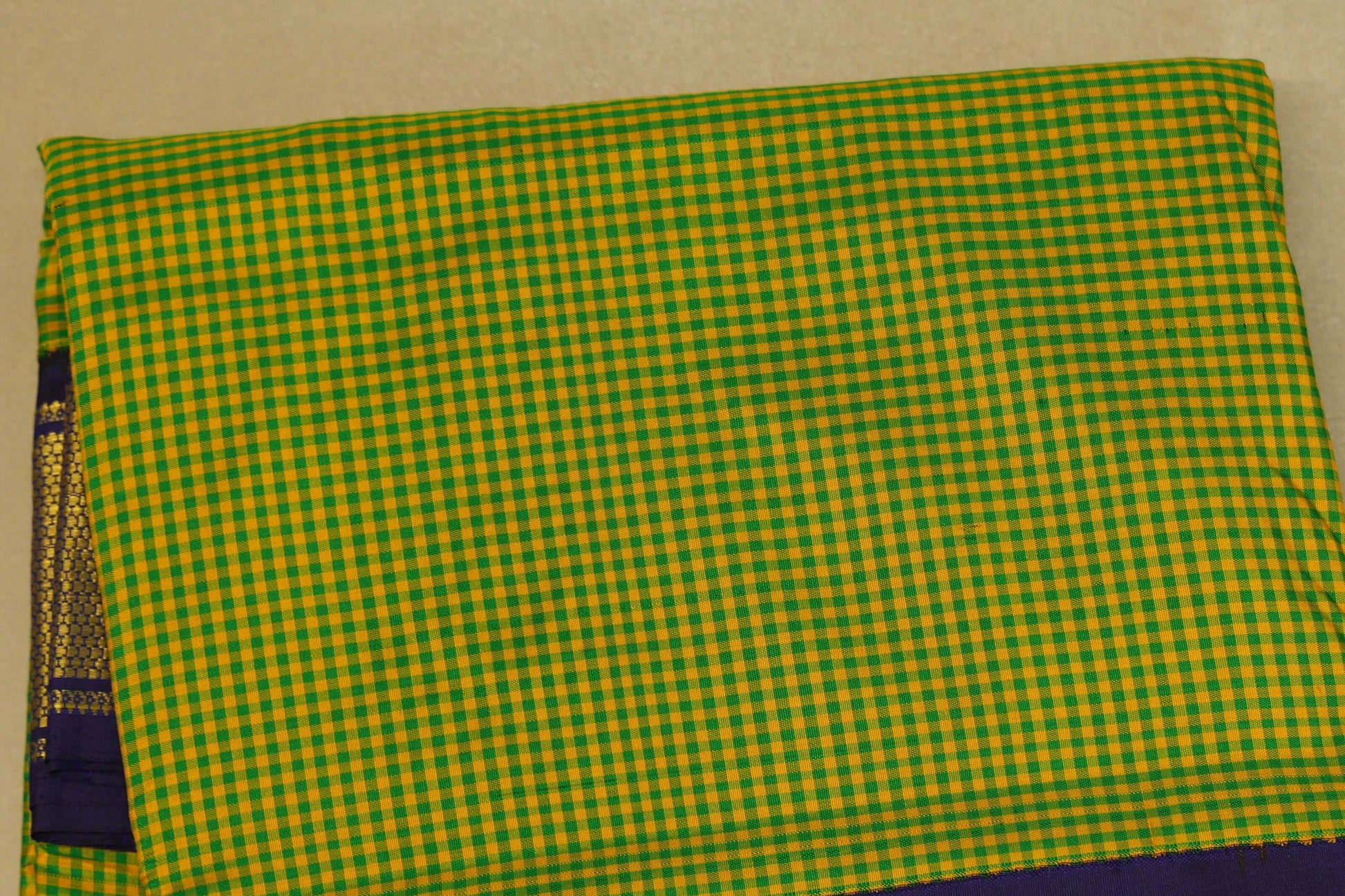 Yellow with Green Checks Ten yards silk saree body zoom