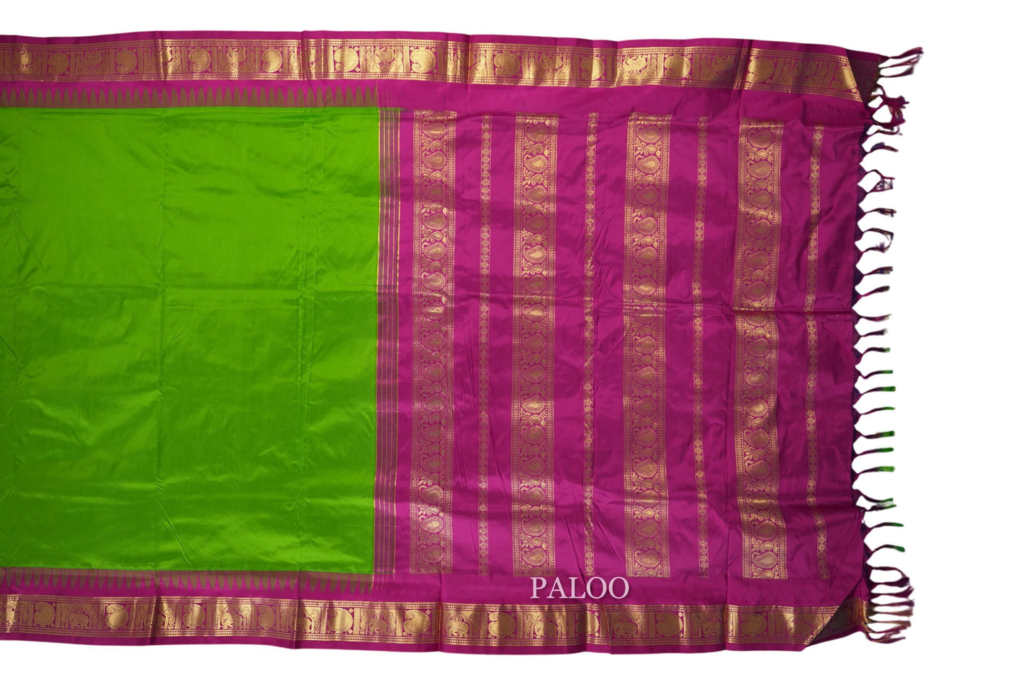Parrot Green ten yards silk saree paloo