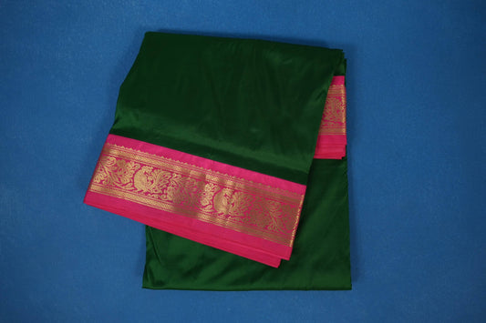 Dark Green ten yards silk saree