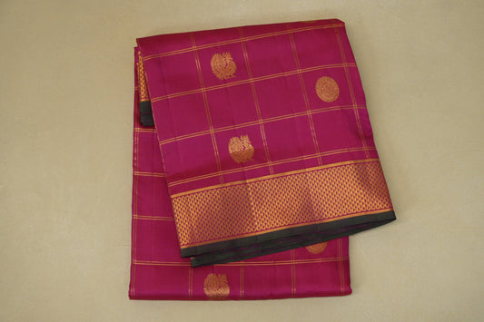 folded Rani Pink Ten yards silk saree 