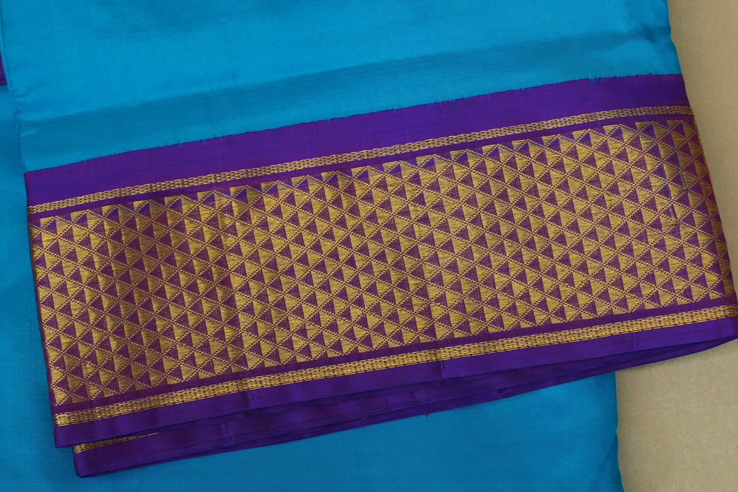 Azure Blue with Violet Borders Ten yards silk Saree border zoom
