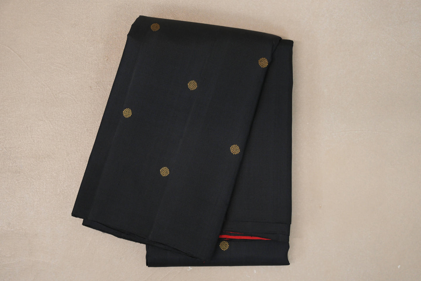Black Borderless Vintage Kanjivaram Silk Saree