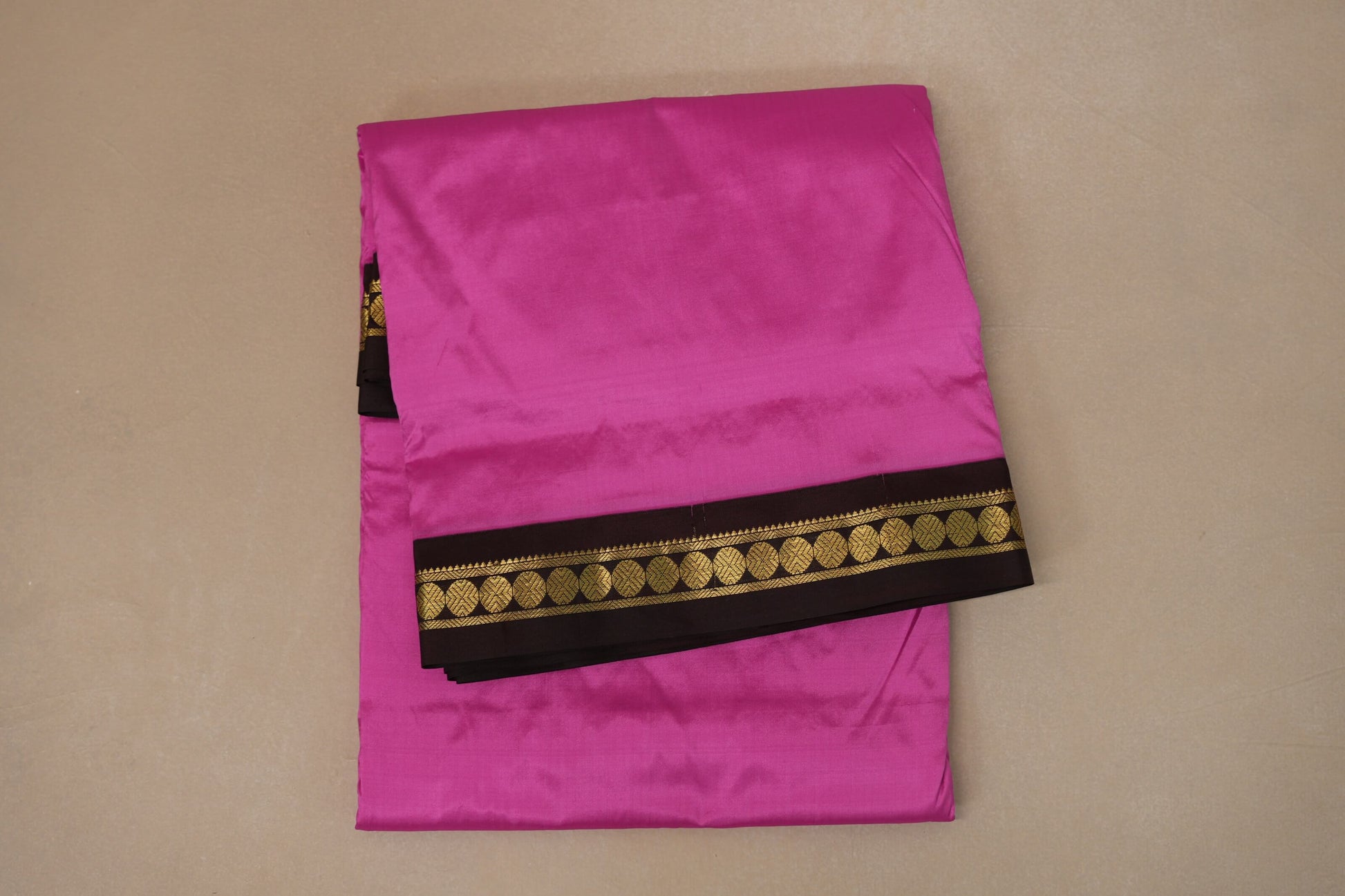 Hot pink with Dark coffee brown Borders Ten Yards Silk Saree