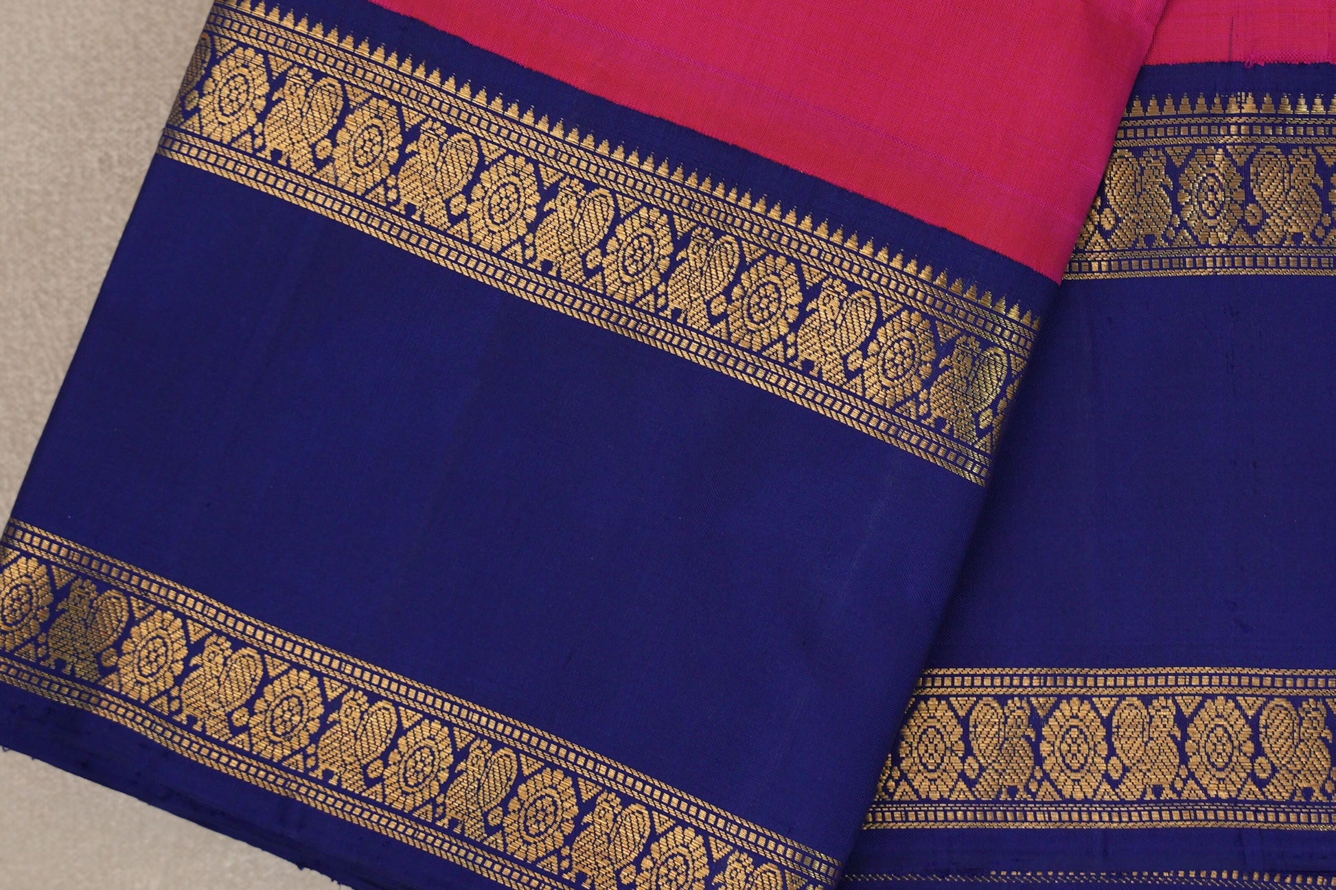 Rani Pink Vintage Kanjivaram Silk Saree border