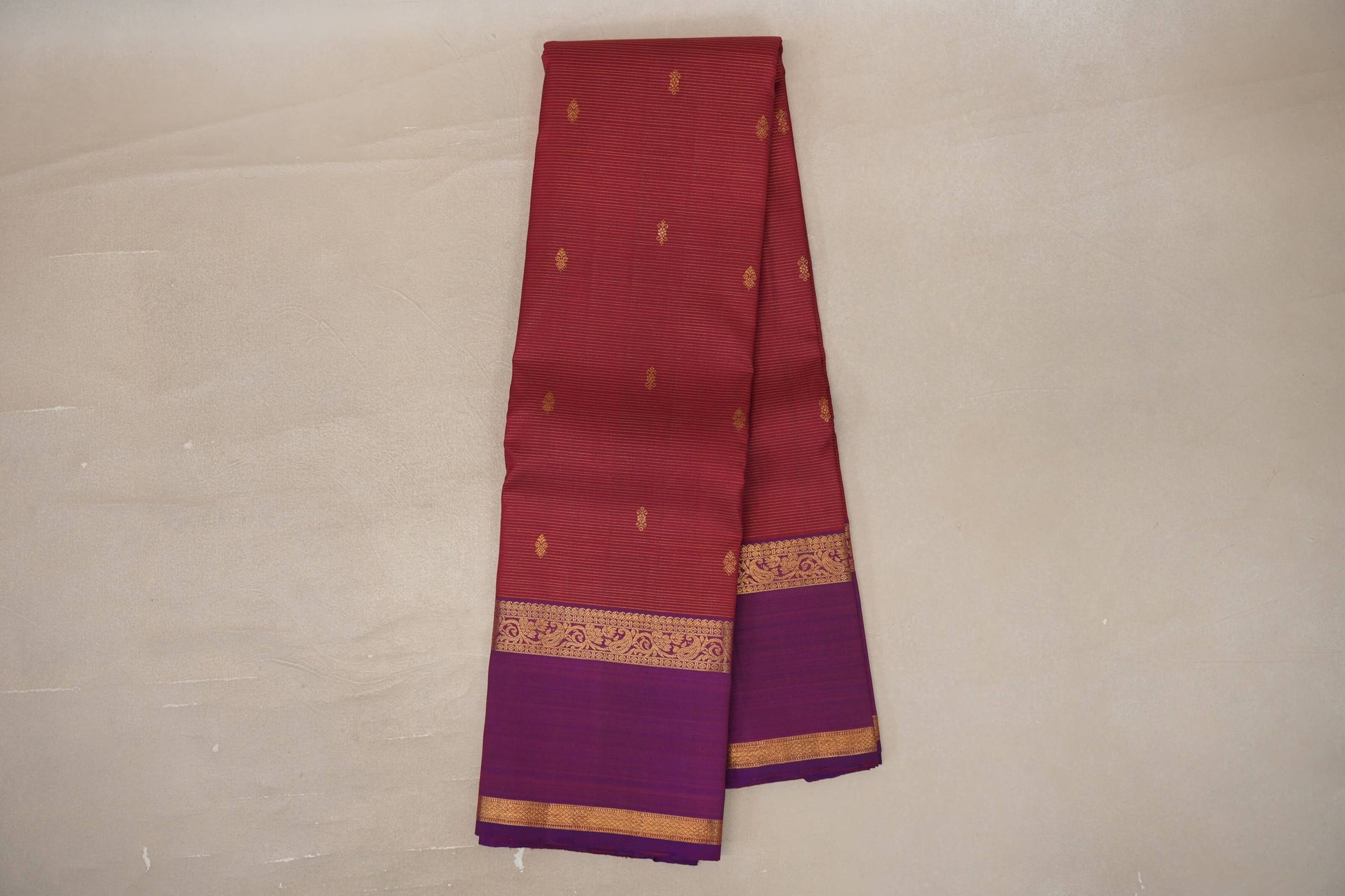 Online Deep Maroon with Dual Tone of Violet & Maroon Rettai Pettu Borders Vintage Kanjivaram Silk Saree