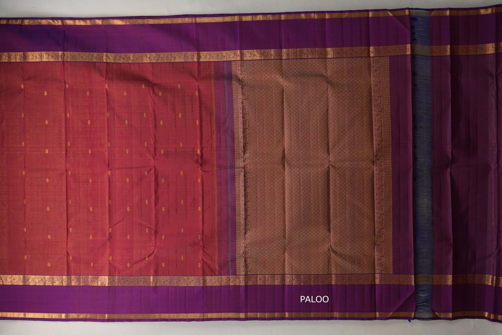 Deep Maroon with Dual Tone of Violet & Maroon Rettai Pettu Borders Vintage Kanjivaram Silk Saree paloo