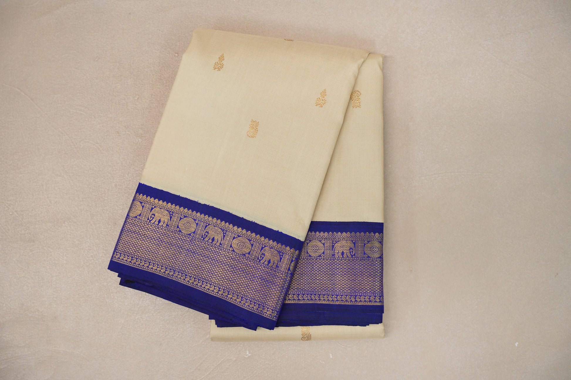 Elaichi Green with Deep Blue Borders Vintage Kanjivaram Silk Saree
