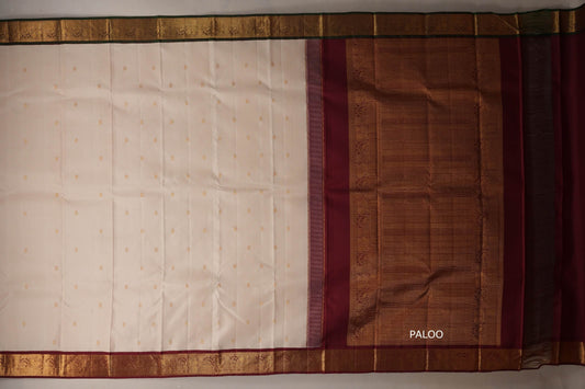 Cream Vintage Kanjivaram Silk Saree paloo