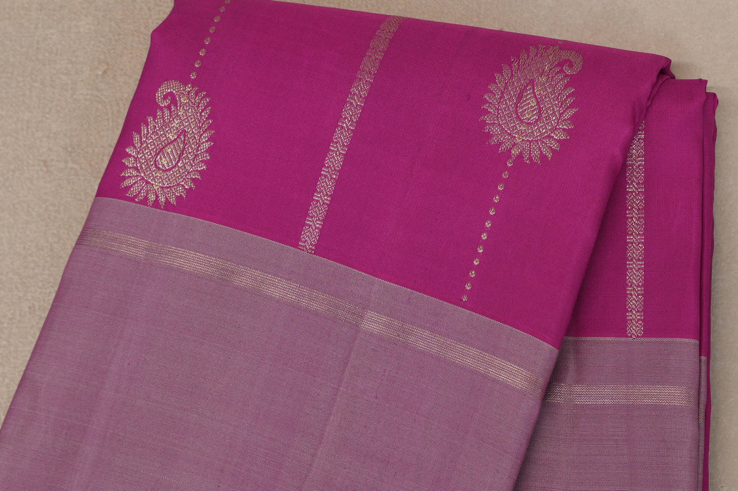 Magenta Pink Vintage Kanjivaram Silk Saree body