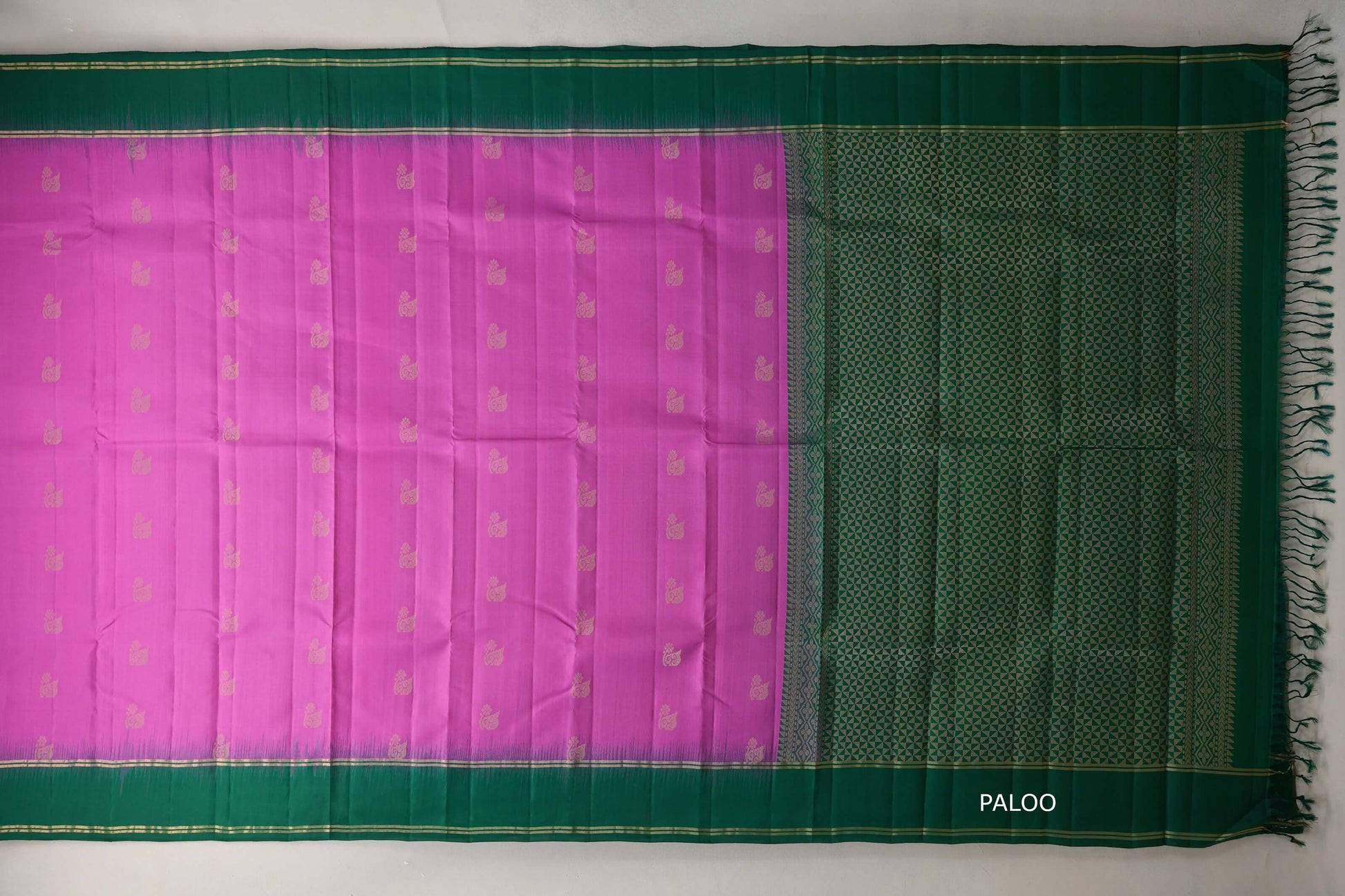 Amaranth Pink with Forest Green Borders Light Weight Kanchipuram Silk Saree paloo