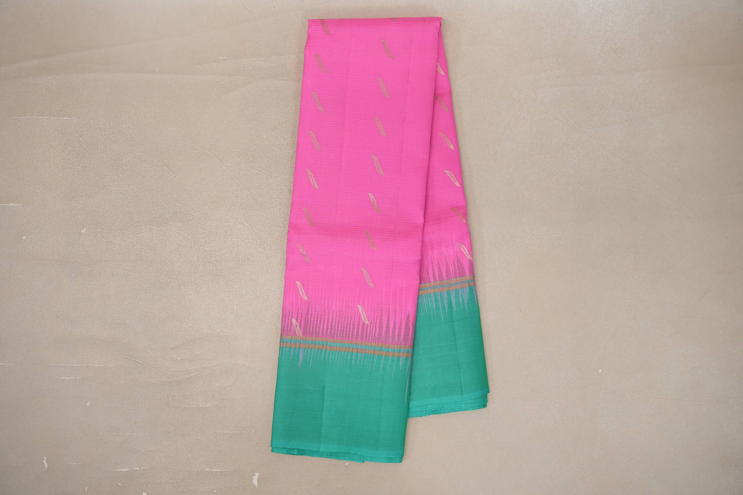 Online Bright Pink with Rama Green Borders Light Weight Kanchipuram Silk Saree