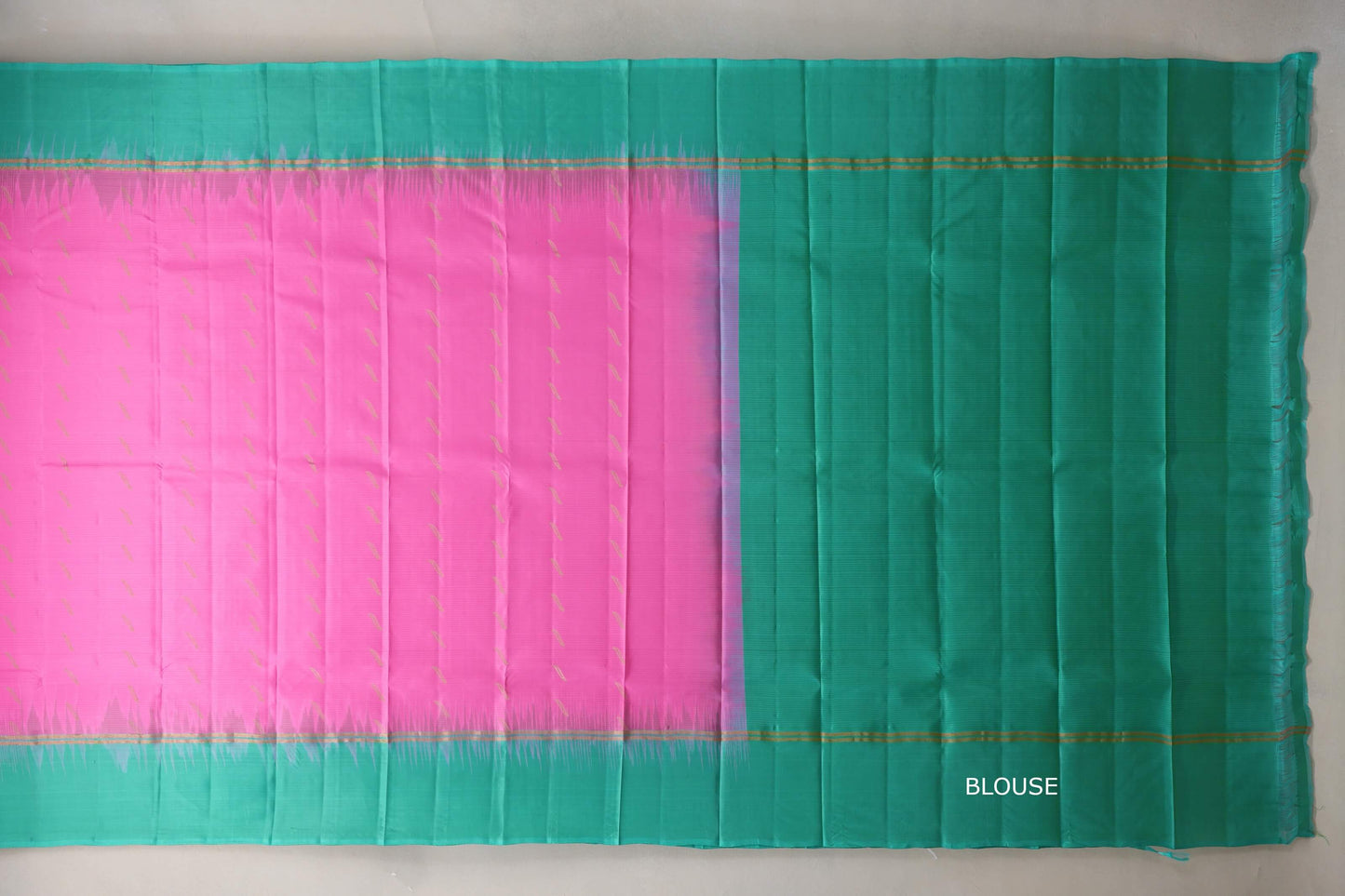Bright Pink with Rama Green Borders Light Weight Kanchipuram Silk Saree blouse