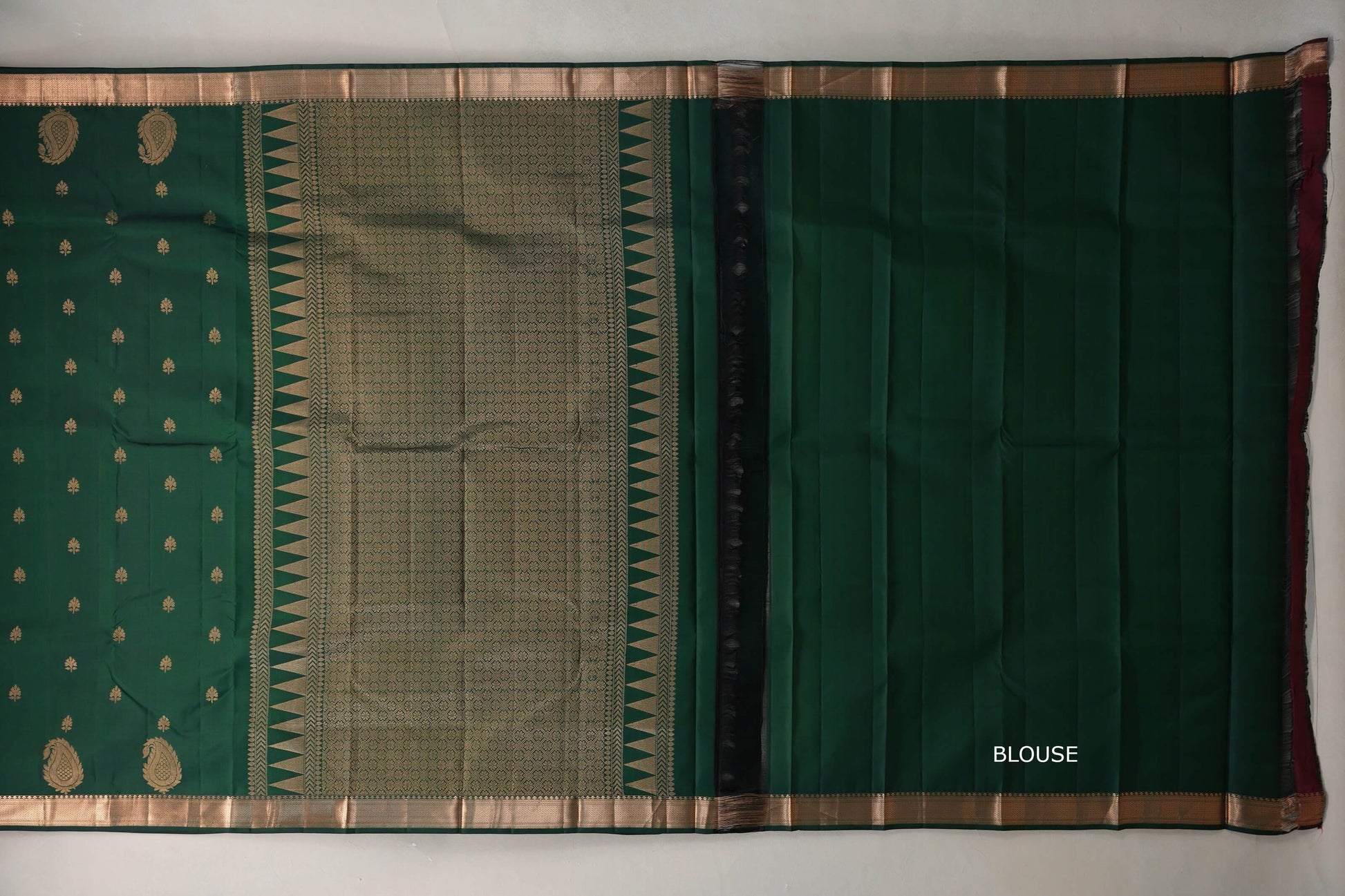 Deep Bottle Green Light Weight Kanchipuram Silk Saree blouse