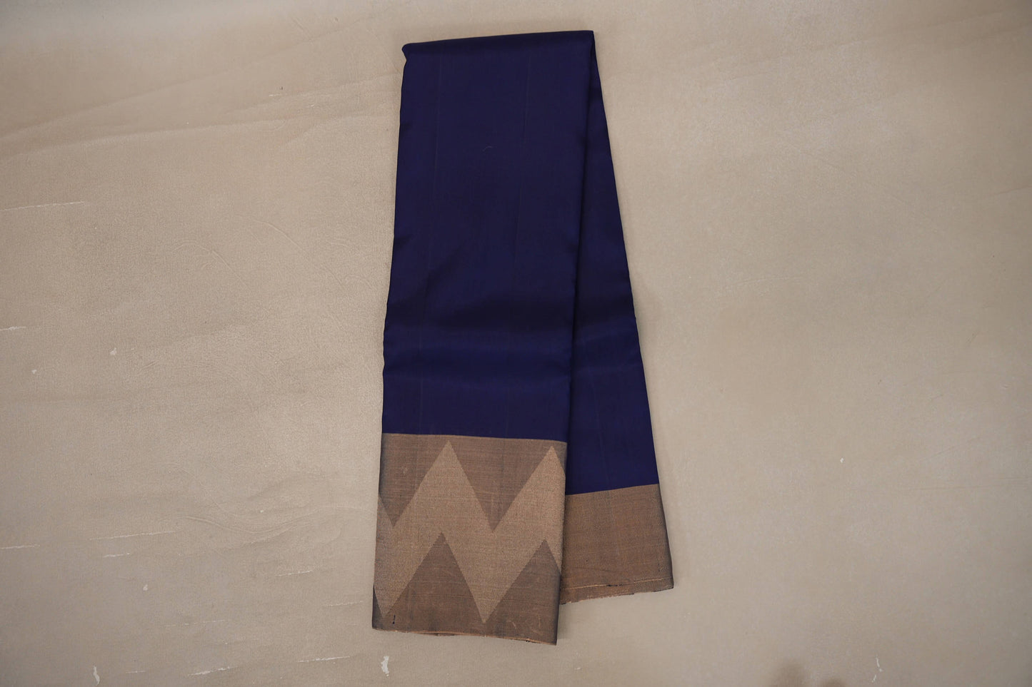 Online Navy Blue with Antique Gold Borders Light Weight Kanchipuram Silk Saree