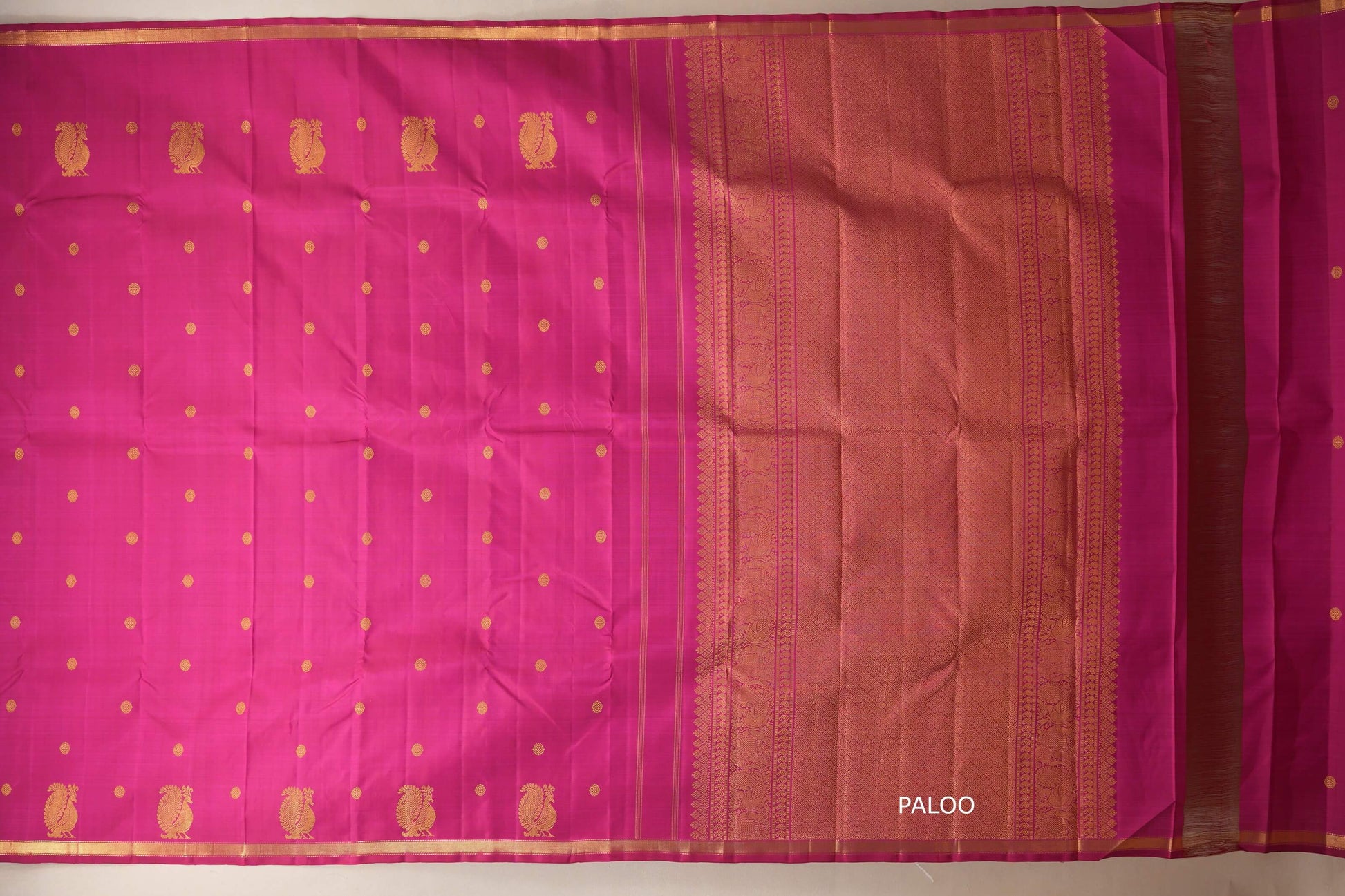 Magenta Vintage Kanjivaram Silk Saree by Shreenivas Silks paloo