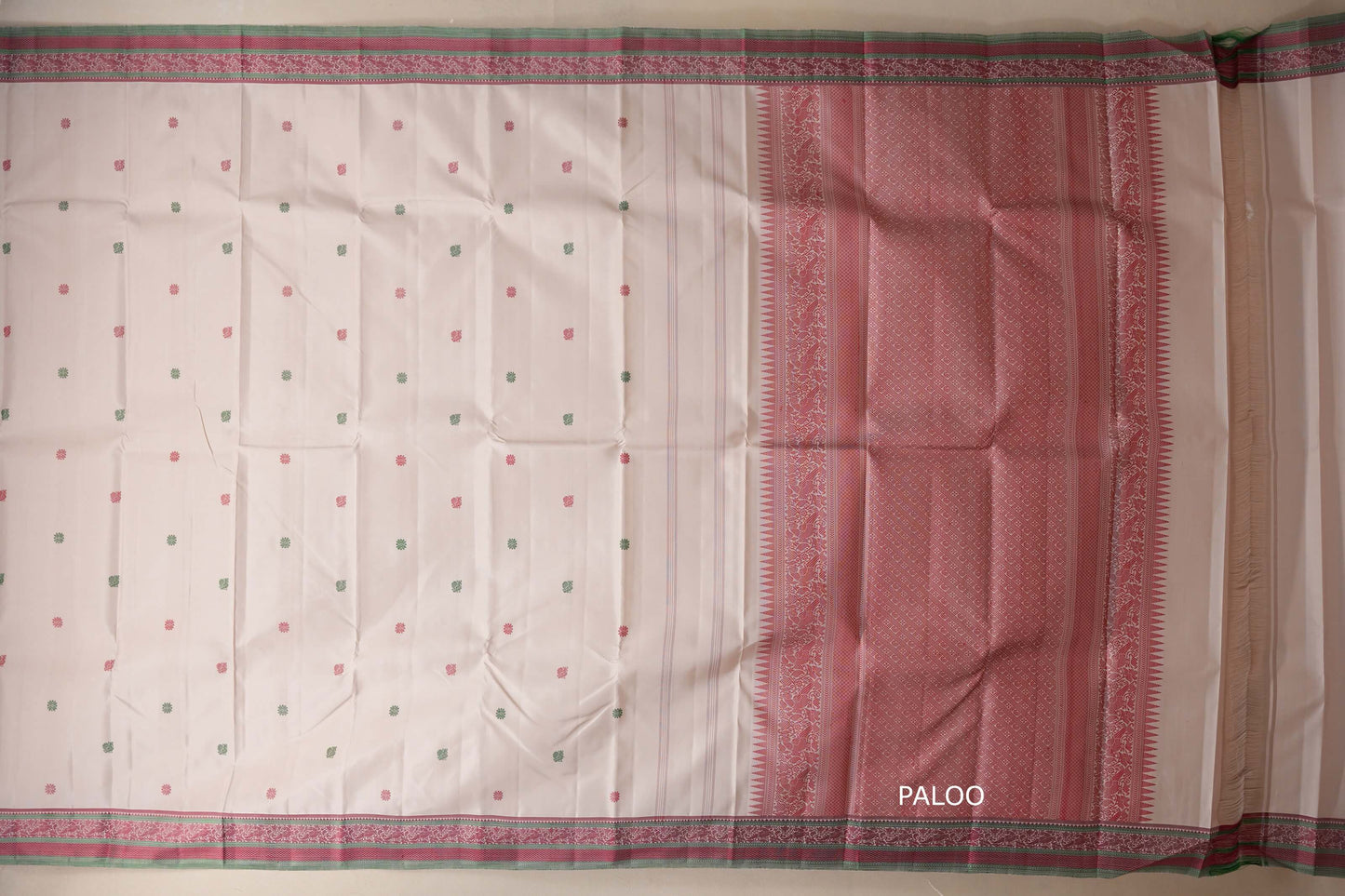 Beige Vintage Kanjivaram Silk Saree paloo