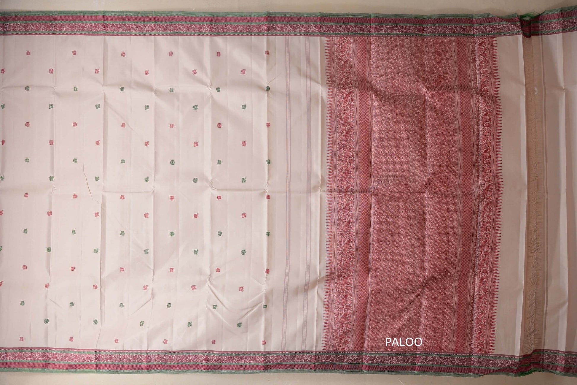 Beige Vintage Kanjivaram Silk Saree paloo