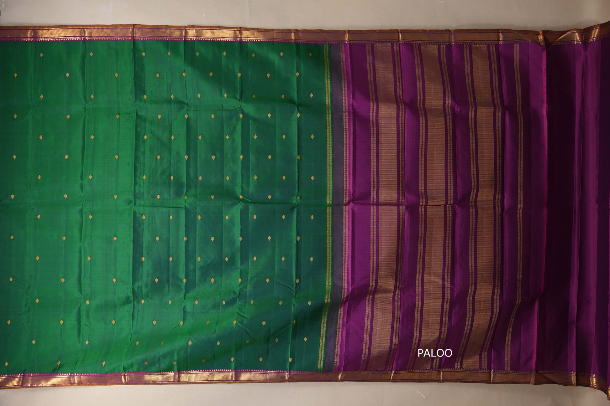 Peacock green Vintage Kanjivaram Silk Saree paloo