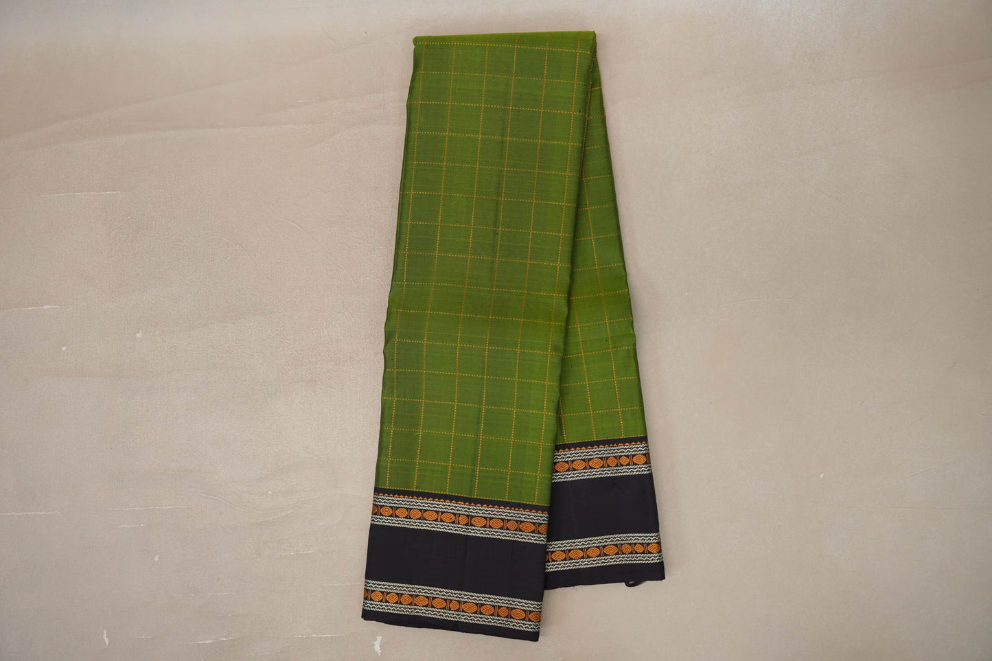 Online Parrot Green Thread Woven Vintage Kanjivaram Silk Saree 