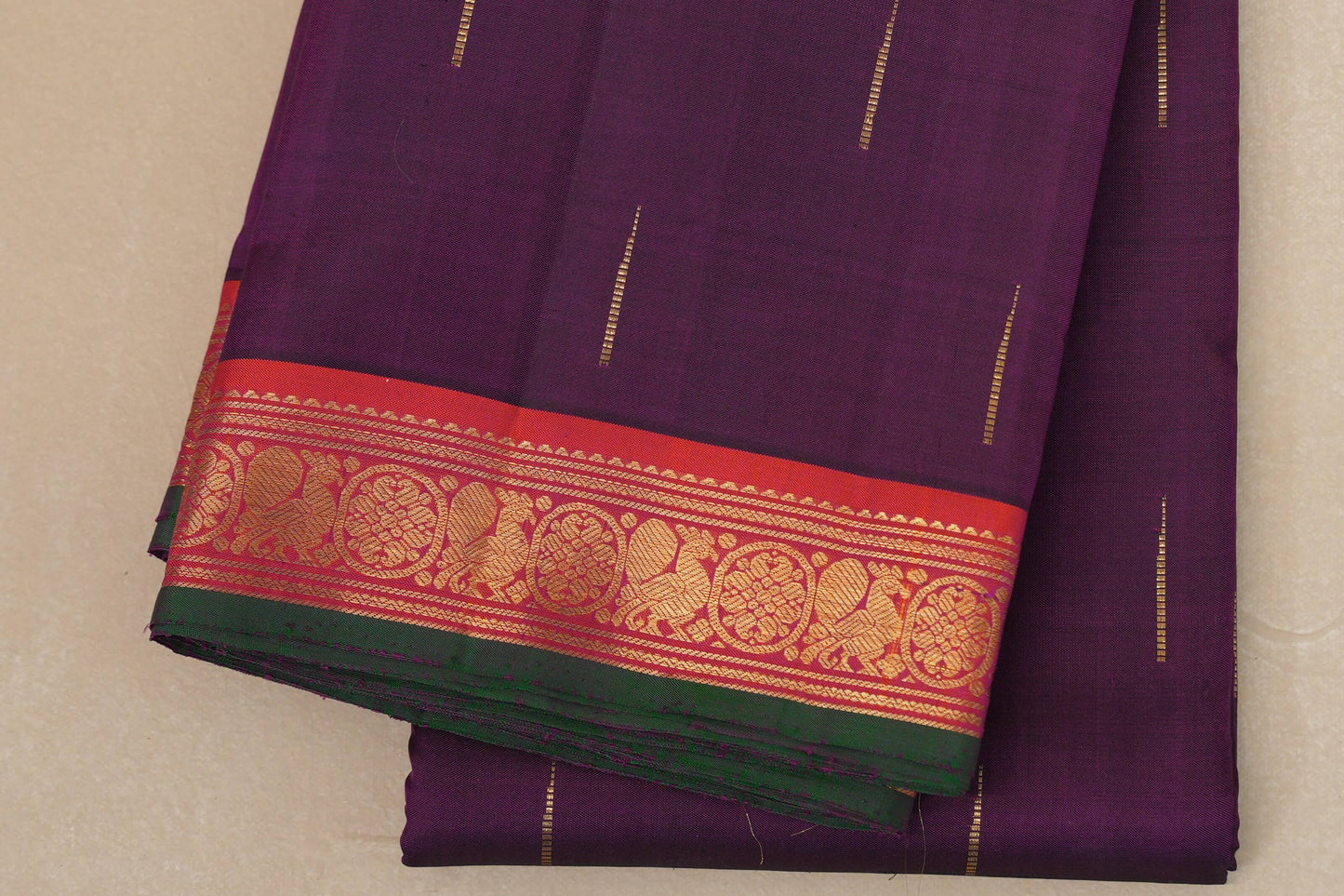 Deep purple Vintage Kanjivaram Silk Saree border