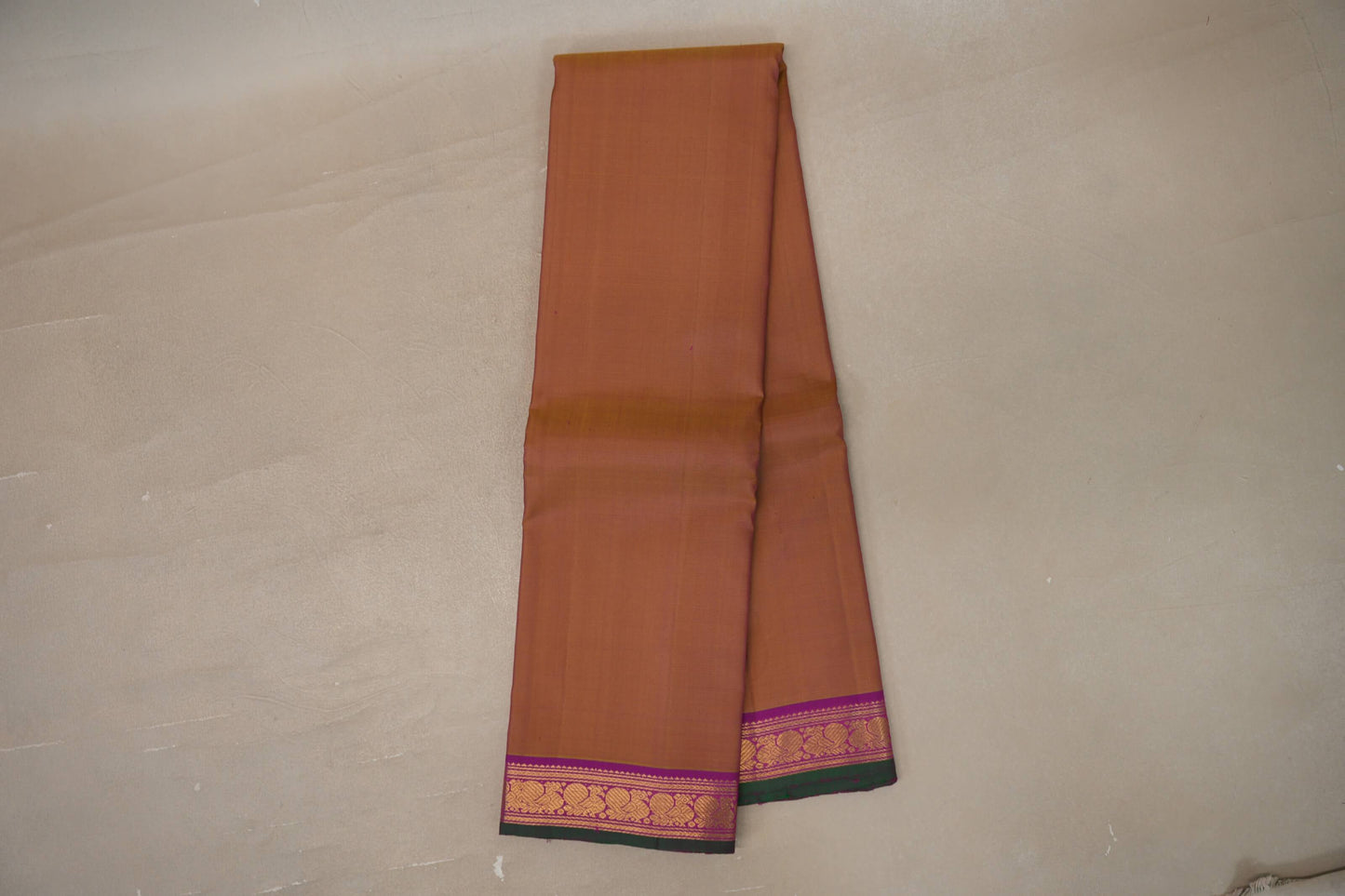 Online Dual Tone of Green & Pink Vintage Kanjivaram Silk Saree