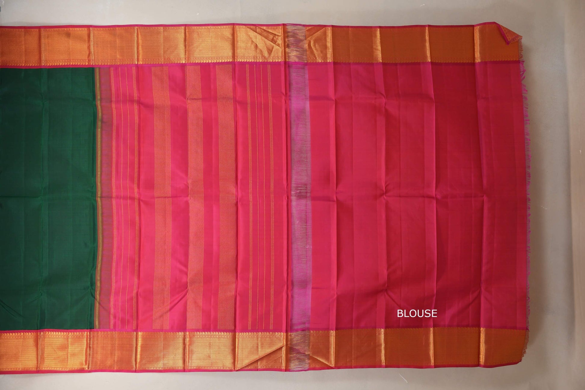 Bottle green with Reddish pink border Vintage Kanjivaram Silk Saree blouse