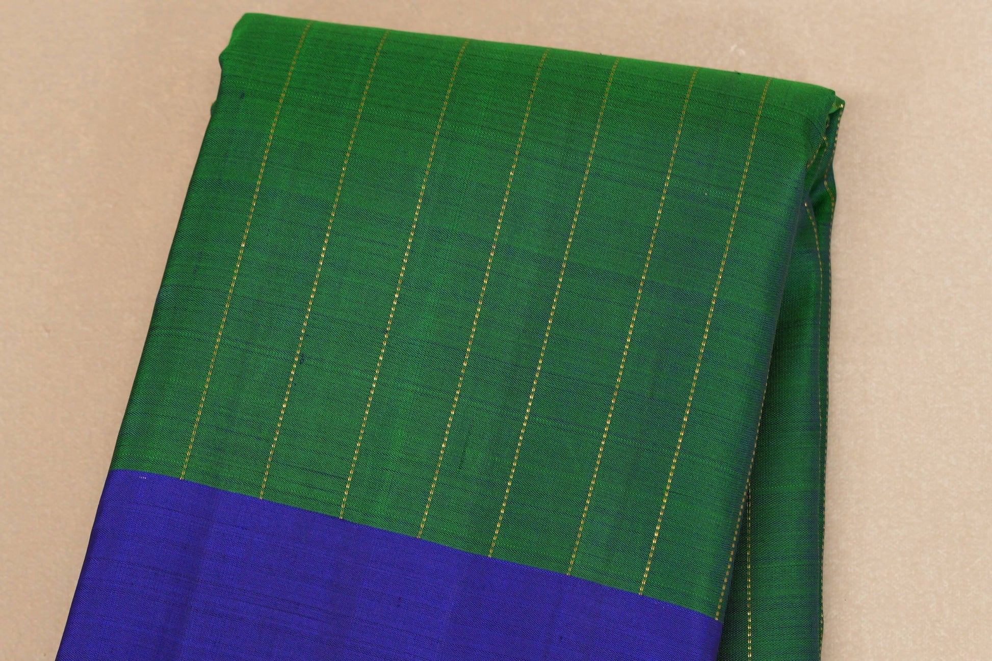 Emerald green with Royal blue border Vintage Kanjivaram Silk Saree  body