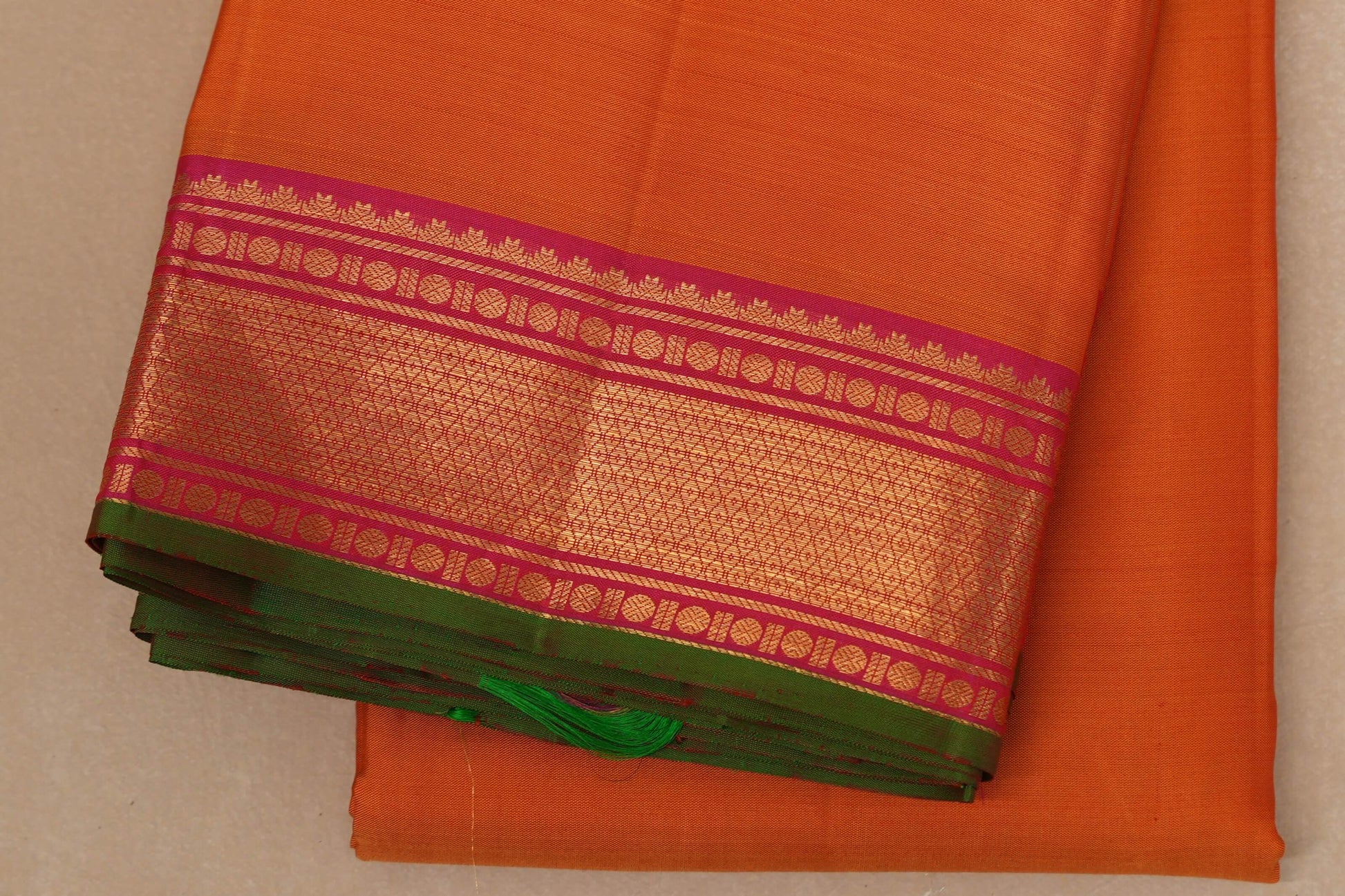 Dual tone of yellow and pink Vintage Kanjivaram Silk Saree border