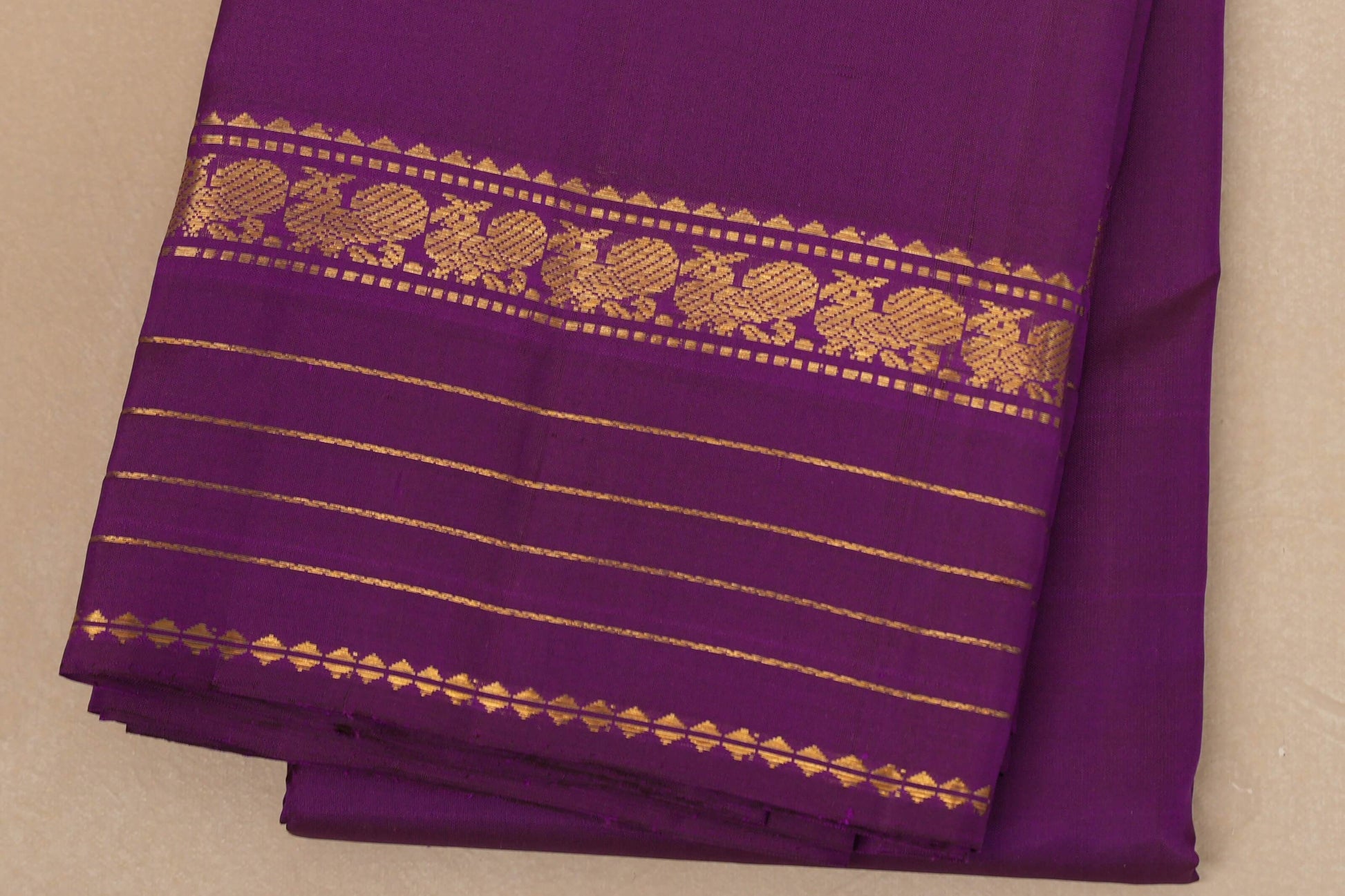Deep violet Vintage Kanjivaram Silk Saree border