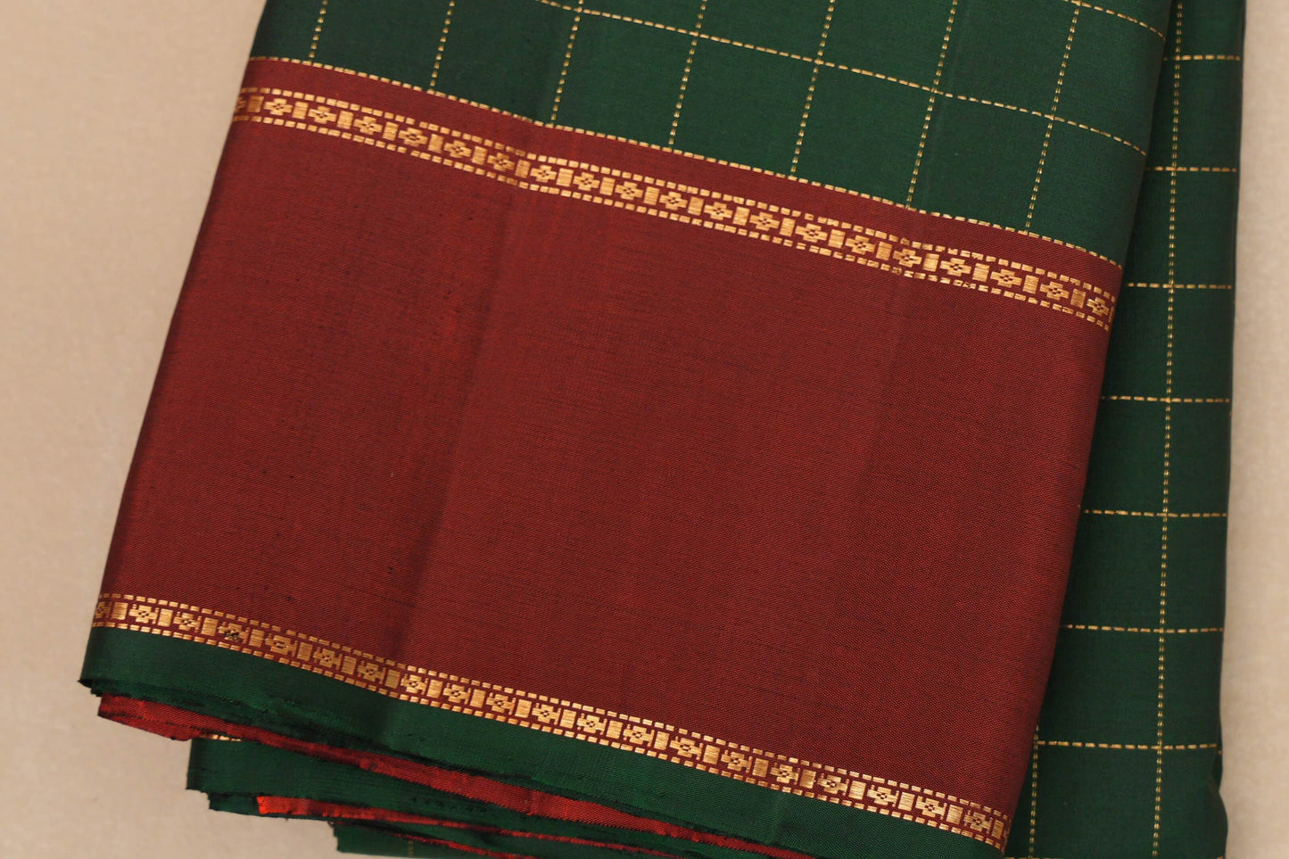 Deep bottle green with Reddish Maroon Vintage Kanjivaram Silk Saree by Shreenivas Silks PSSR018701