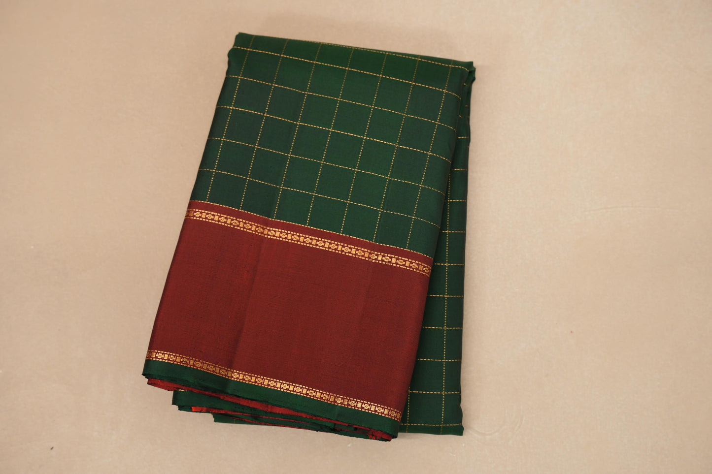 Deep bottle green with Reddish Maroon Vintage Kanjivaram Silk Saree by Shreenivas Silks PSSR018701